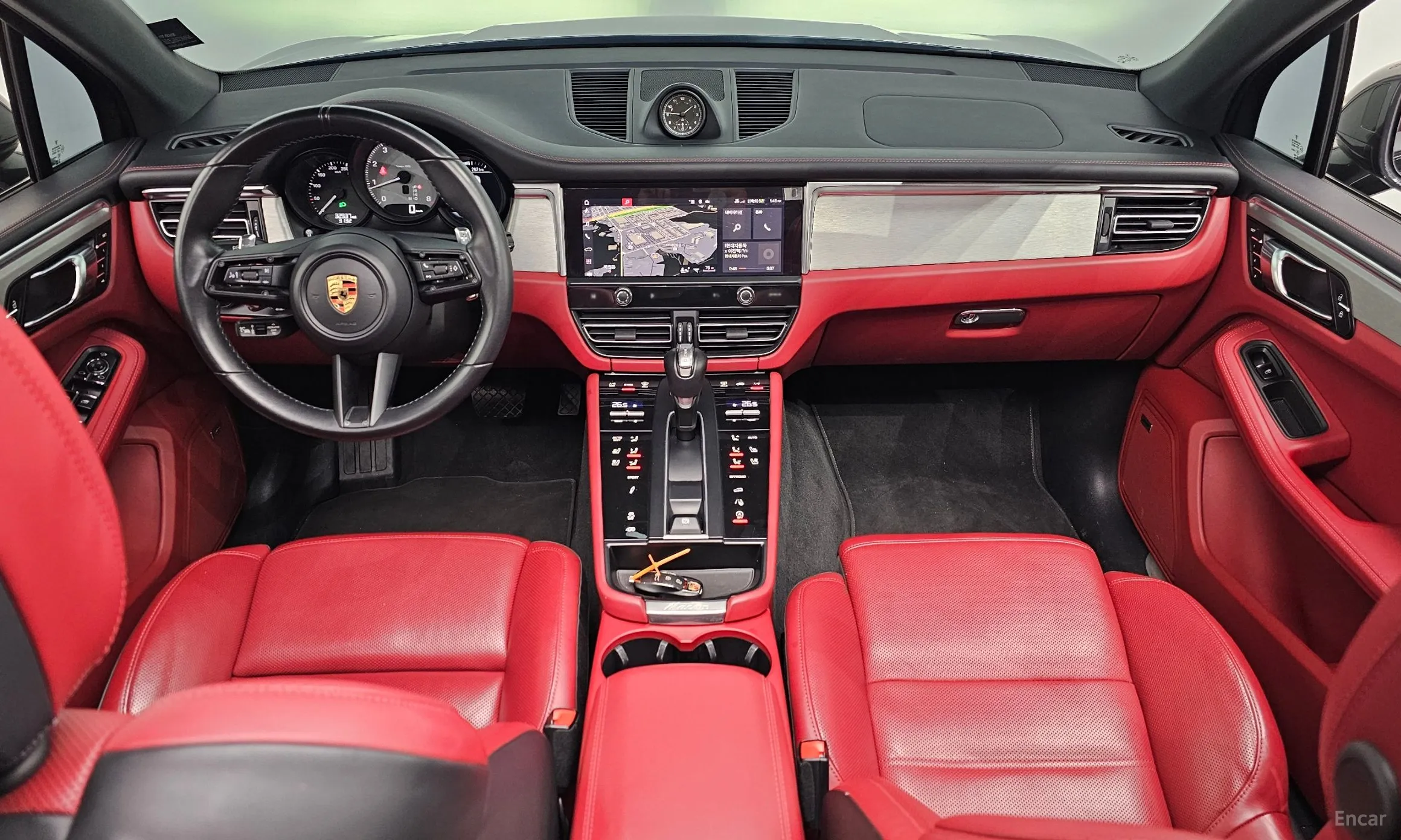 Porsche Macan превью 7