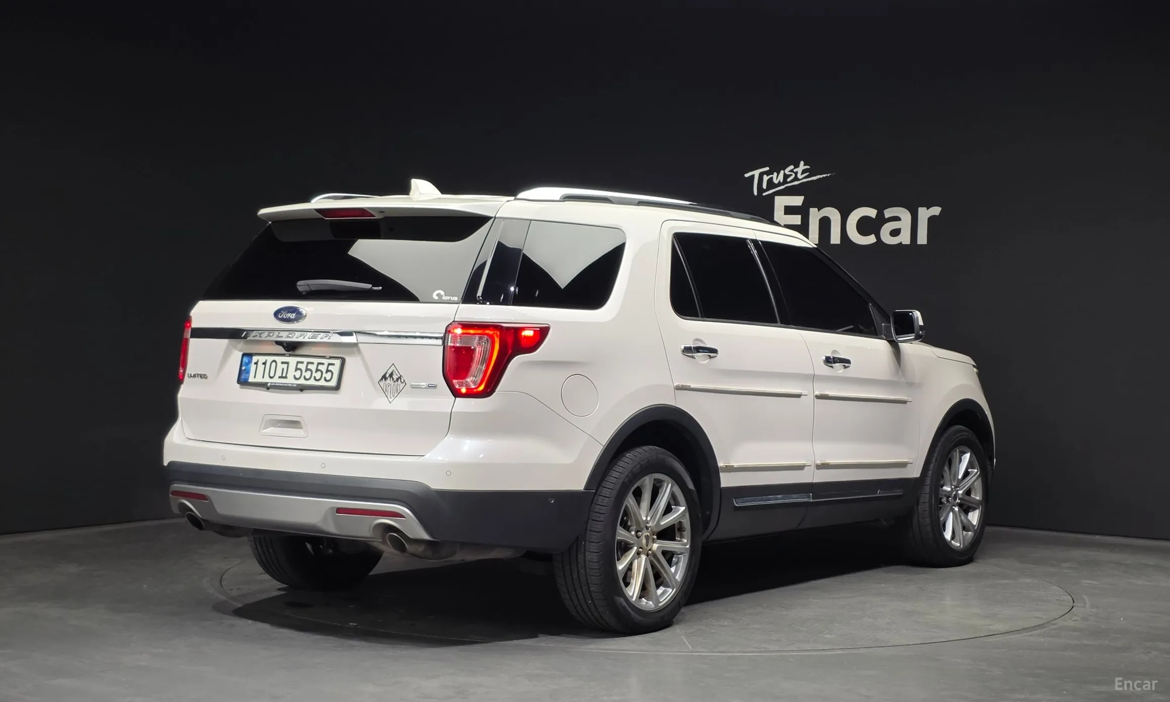 Ford Explorer превью 2