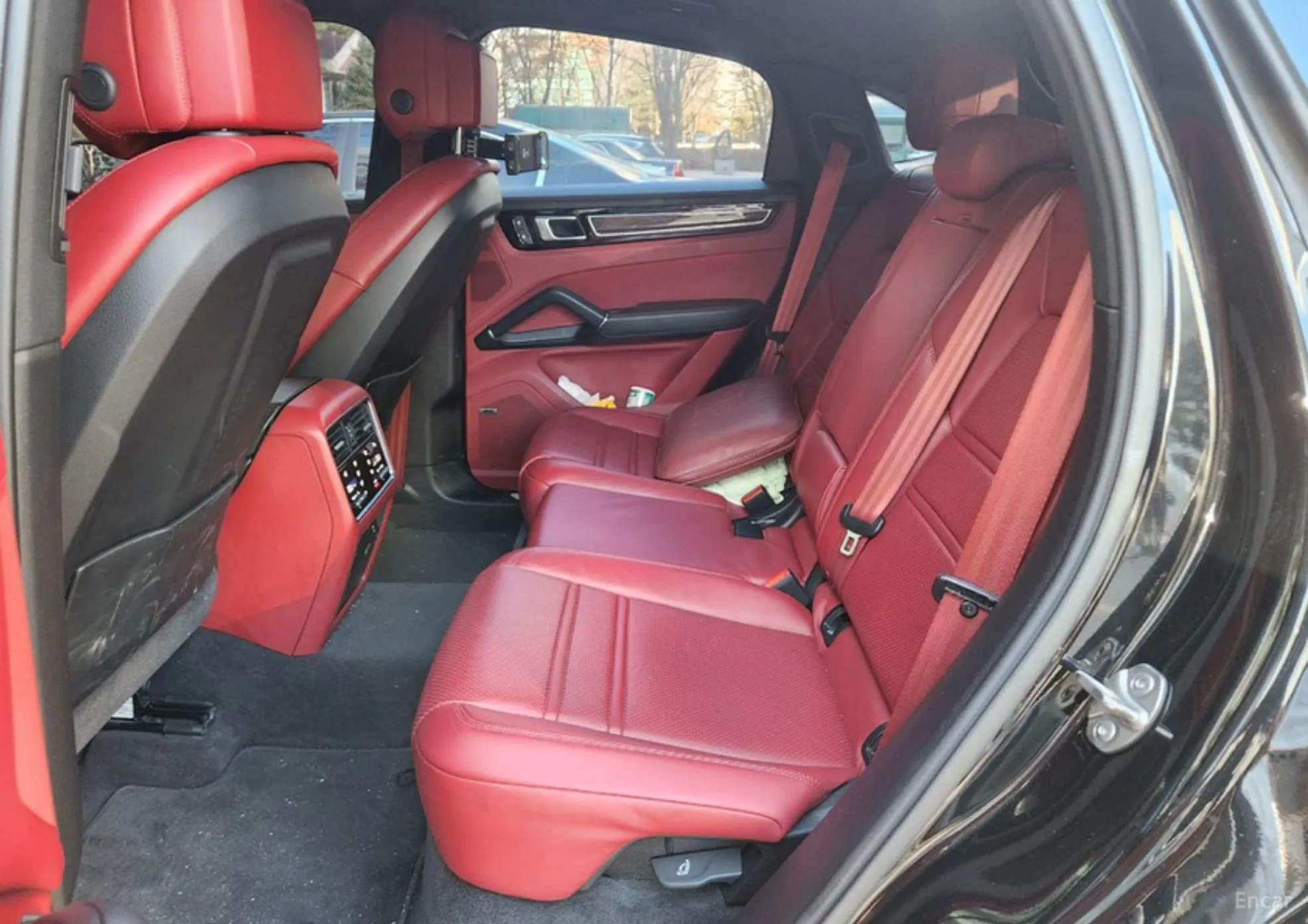 Porsche Cayenne (PO536) превью 8