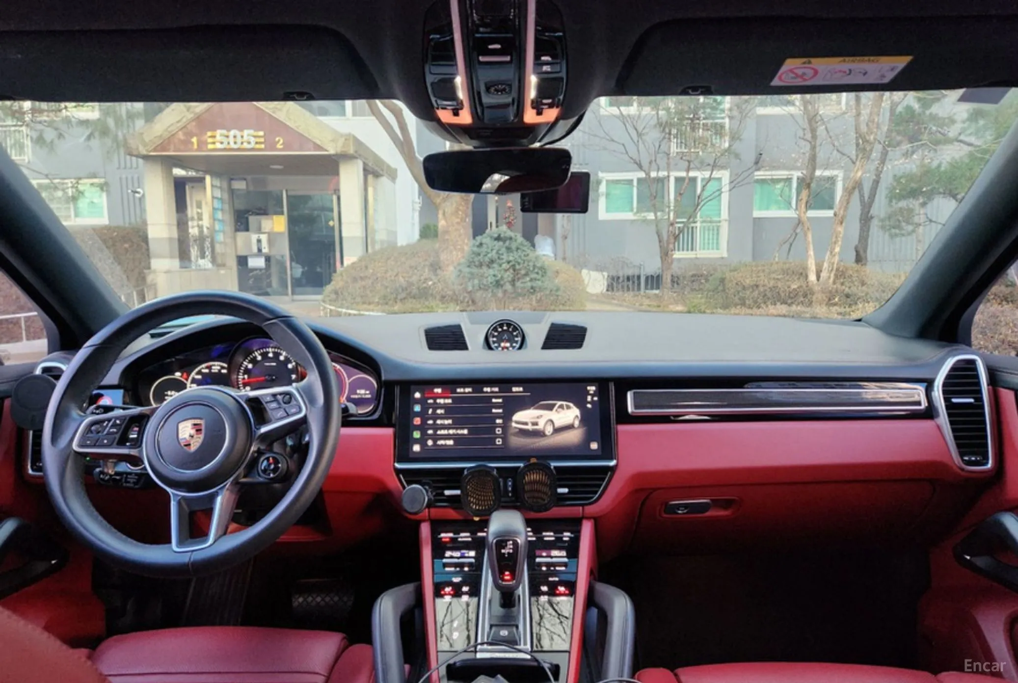 Porsche Cayenne (PO536) превью 9