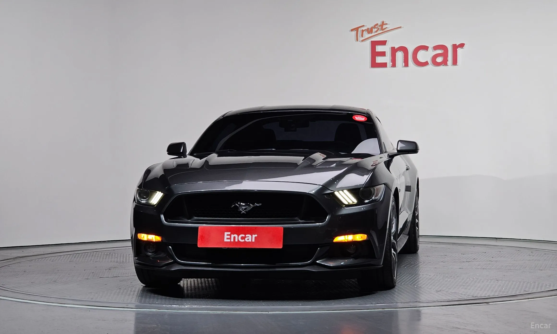 Ford Mustang превью 3