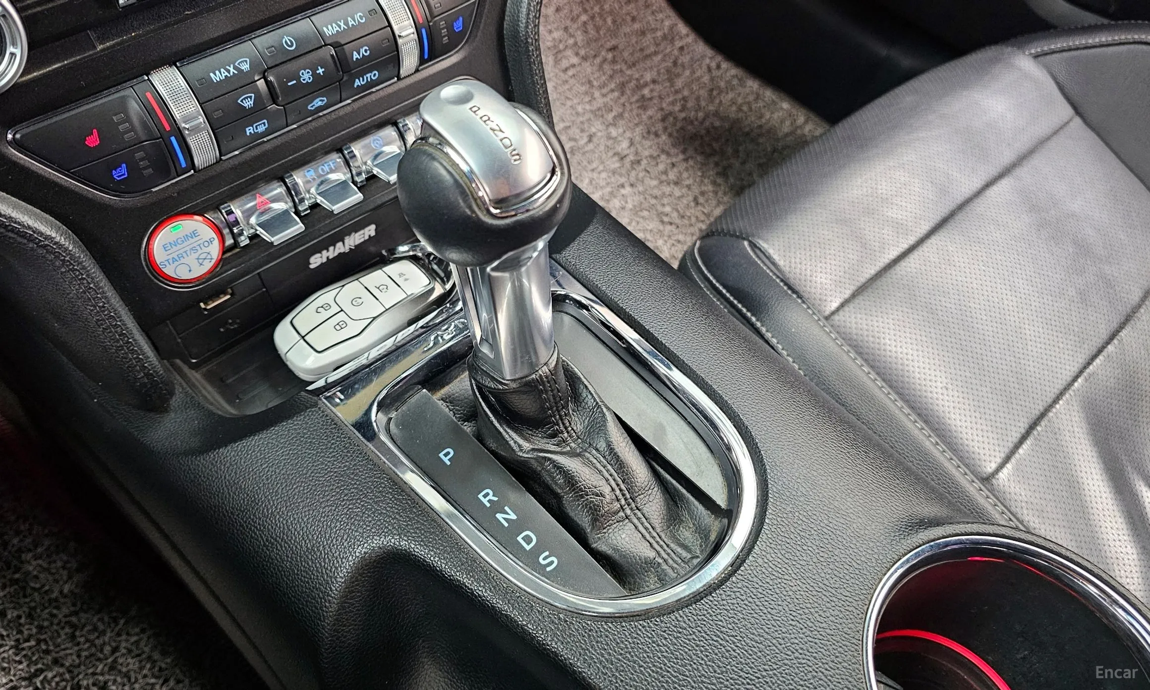 Ford Mustang превью 9