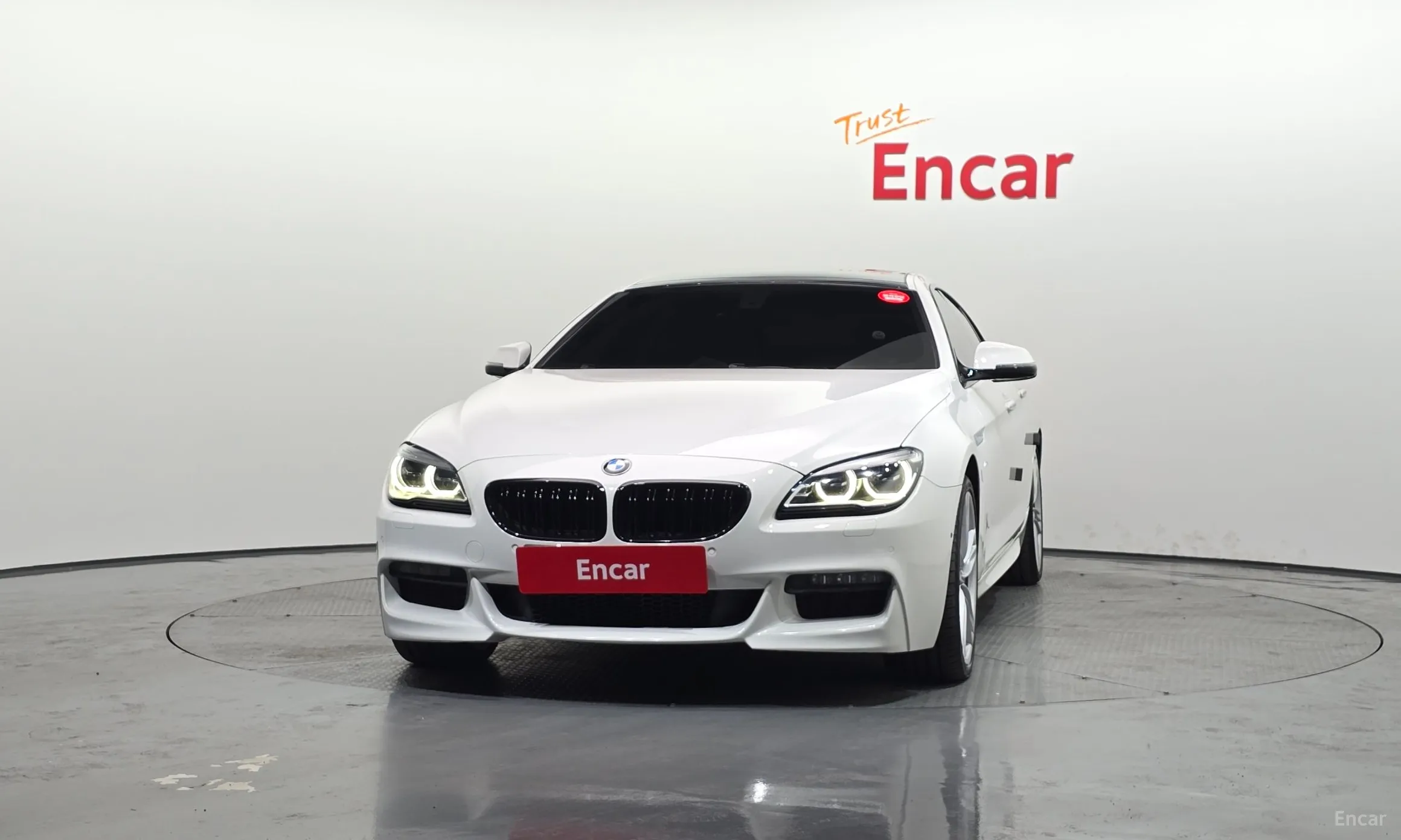 BMW 6 Series (F12) превью 3