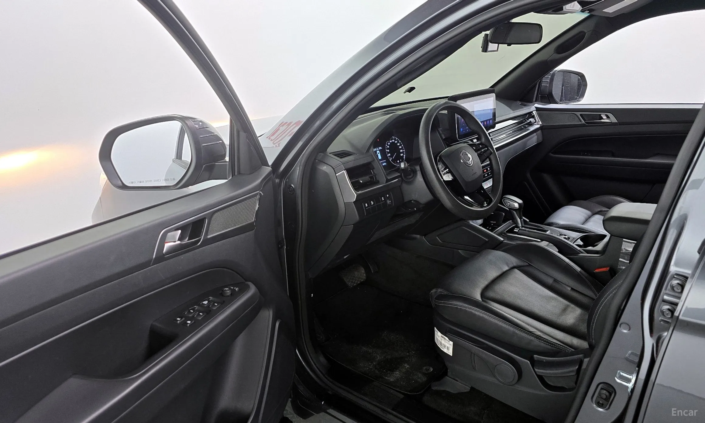 KG Mobility (SsangYong) Rexton Sports превью 10