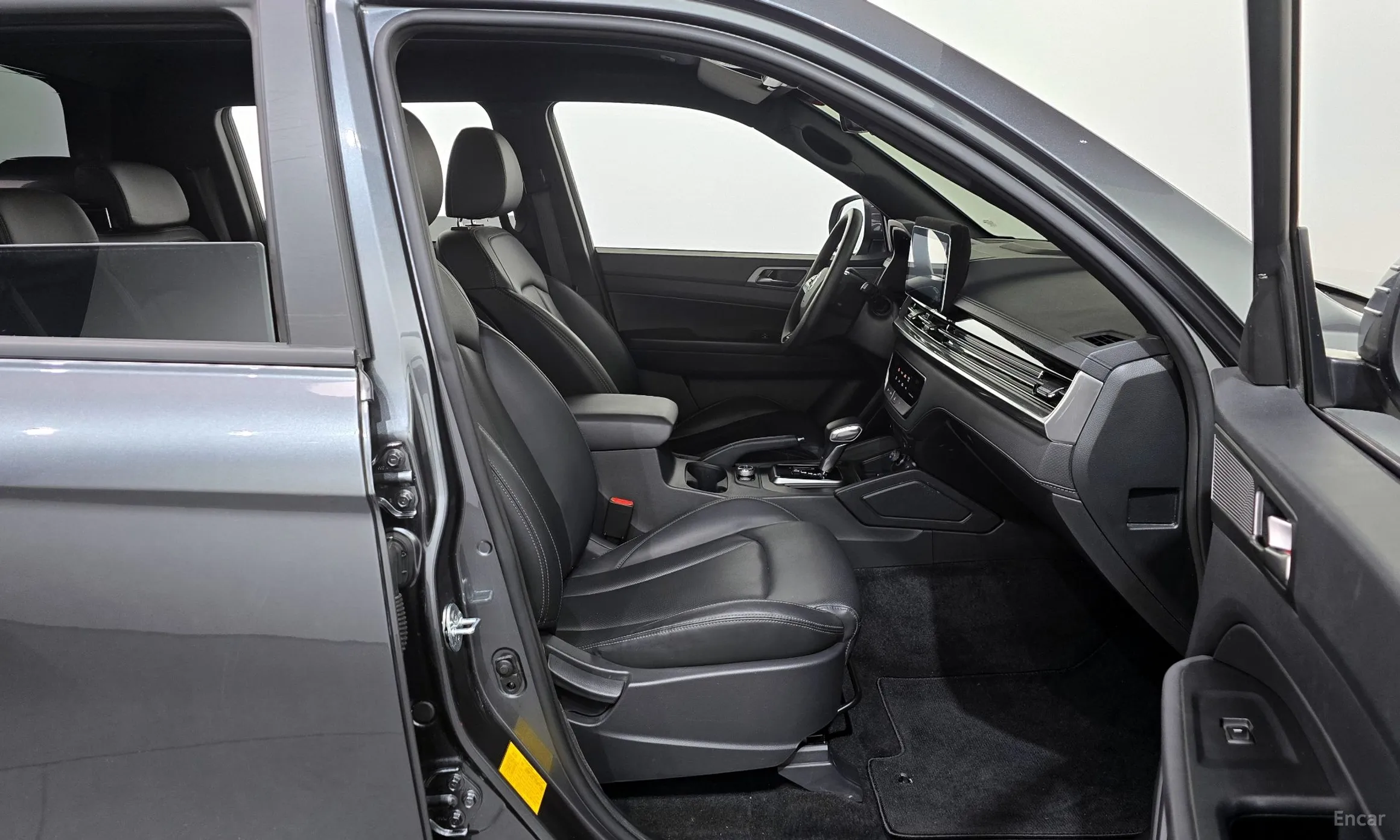 KG Mobility (SsangYong) Rexton Sports превью 11