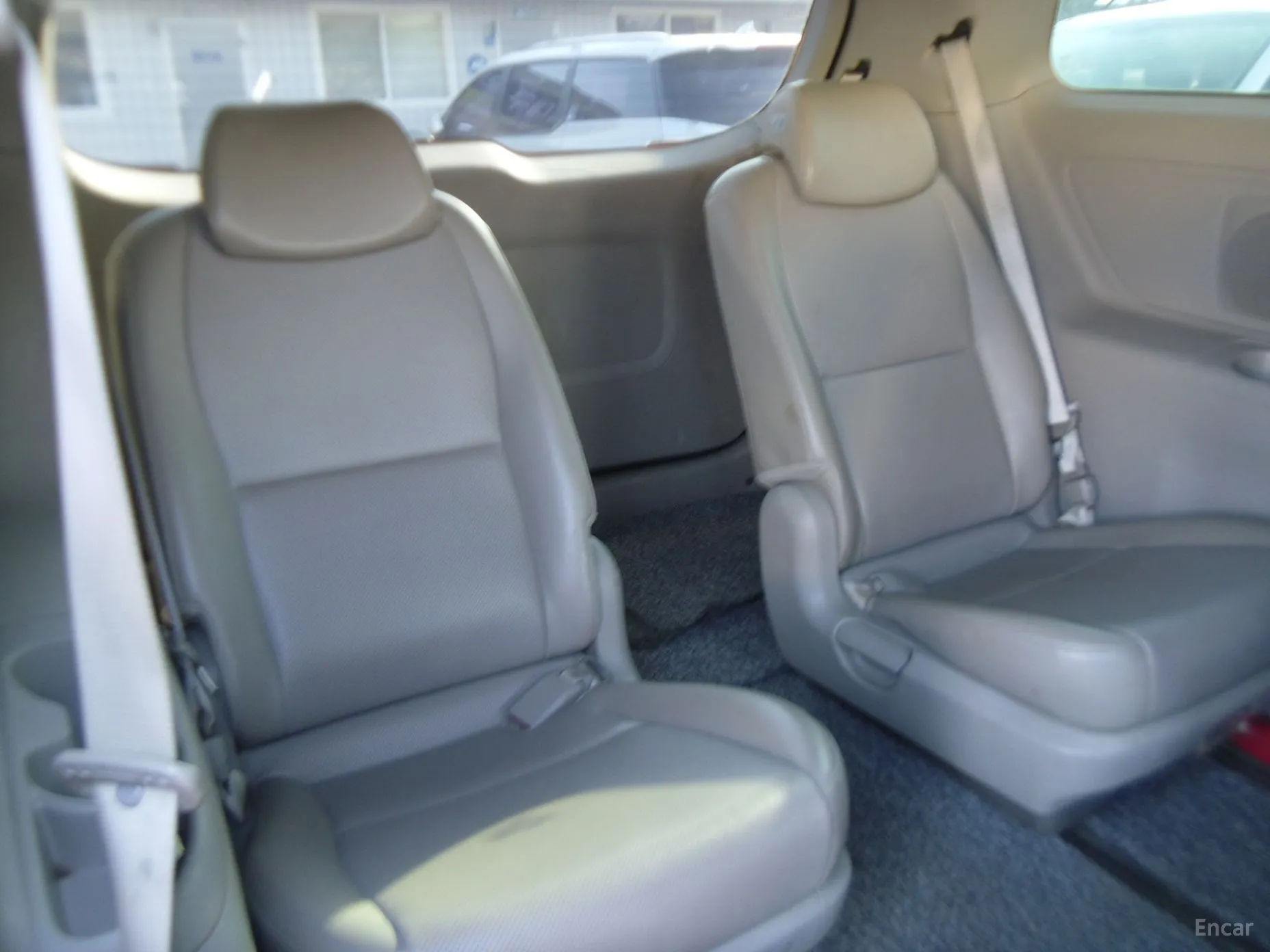 Kia Carnival превью 14