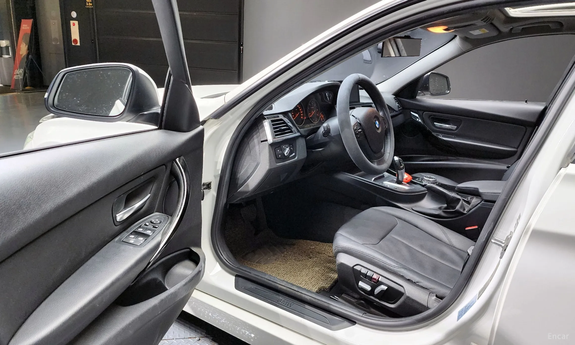 BMW 3 Series (F30) превью 11