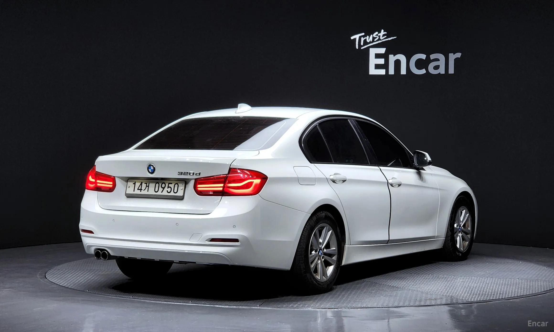 BMW 3 Series (F30)