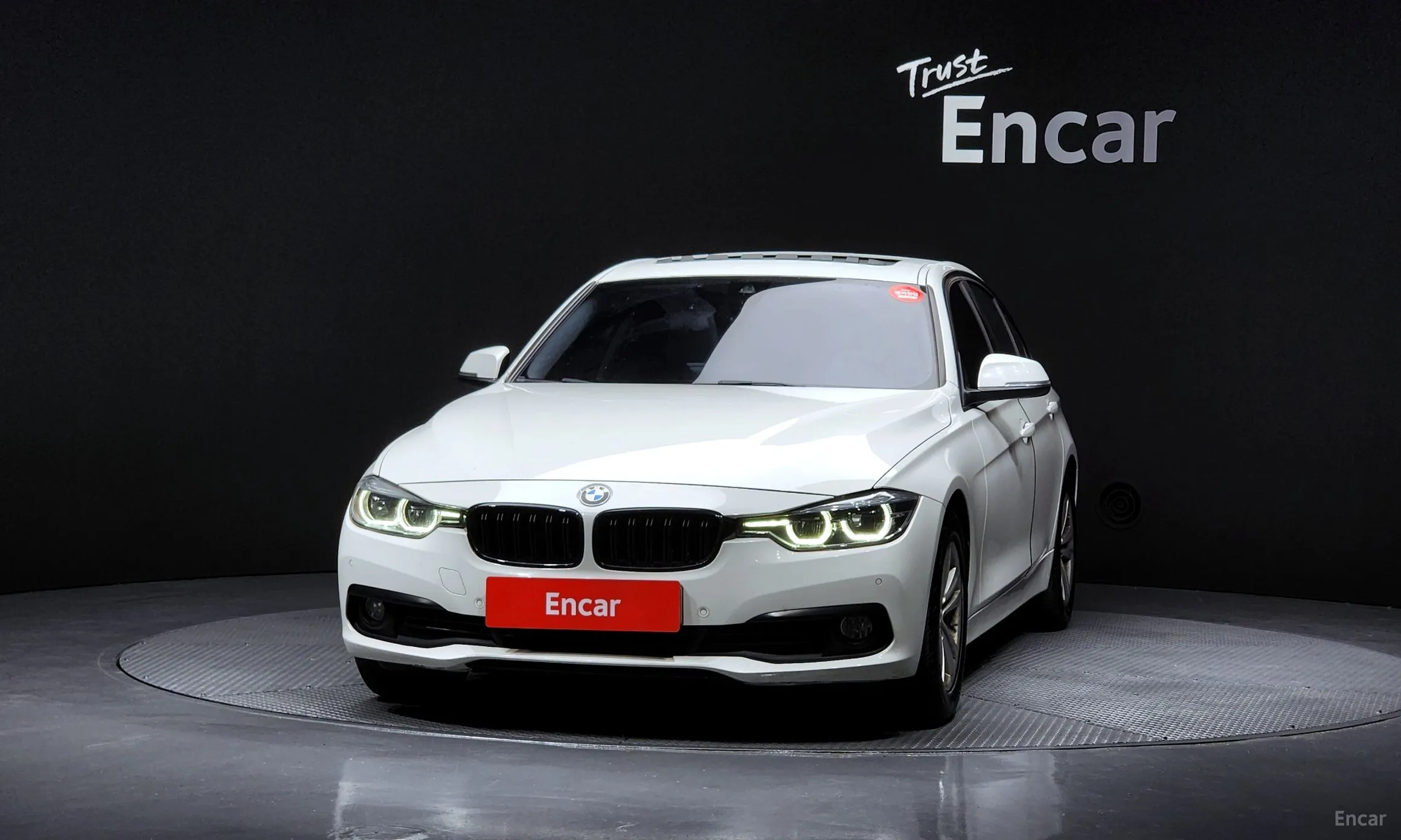BMW 3 Series (F30) превью 3