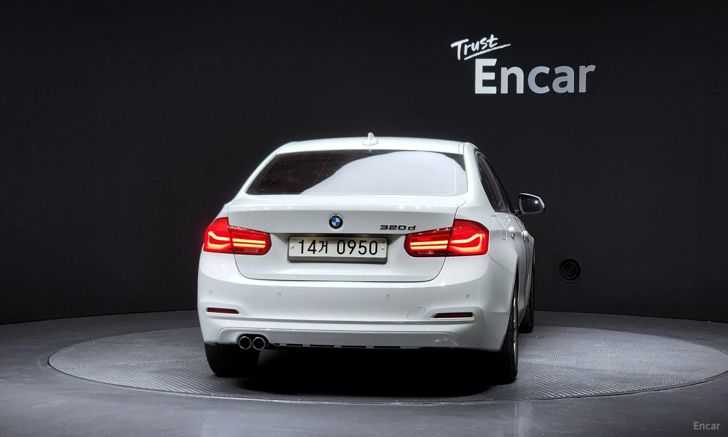 BMW 3 Series (F30) превью 4