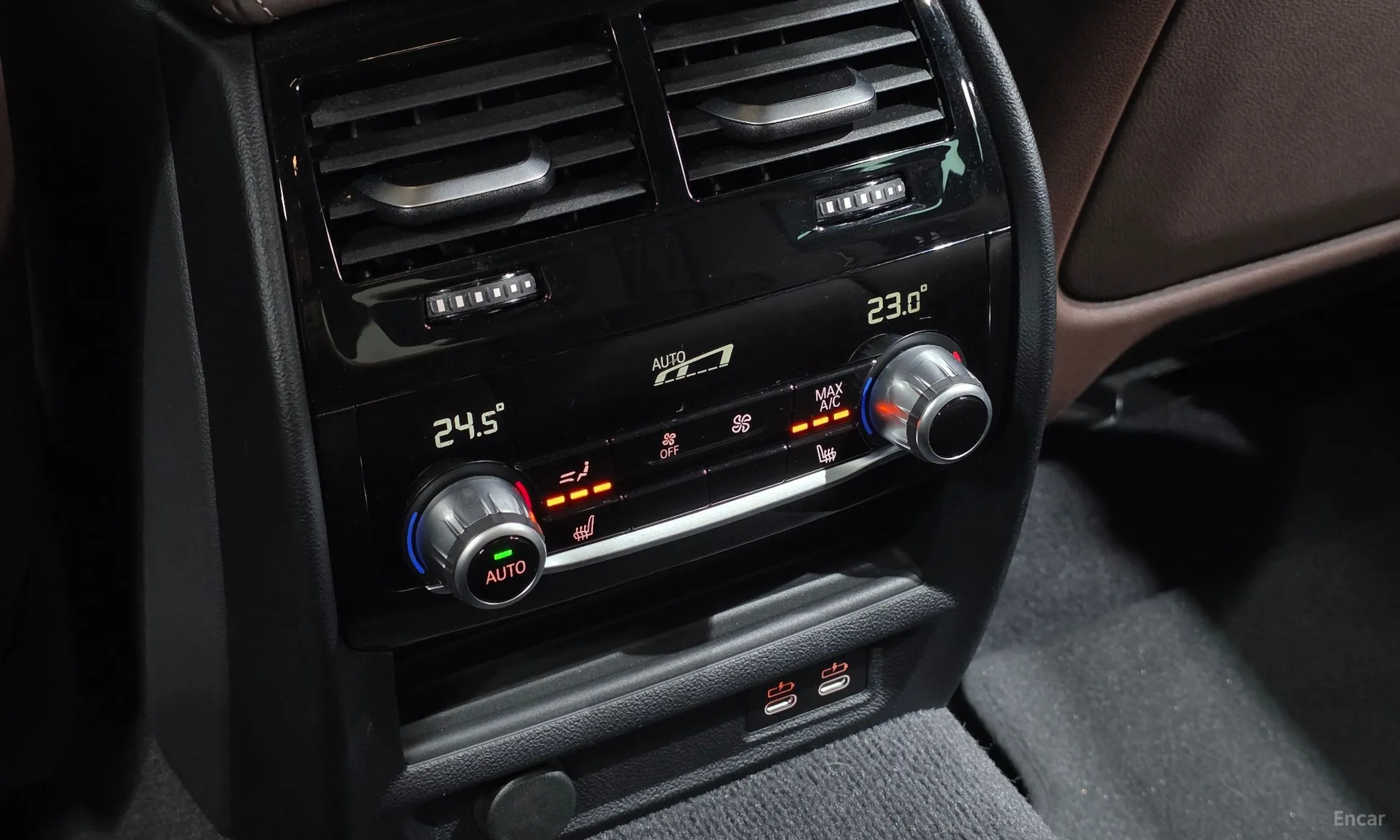 BMW 5 Series (G30) превью 18