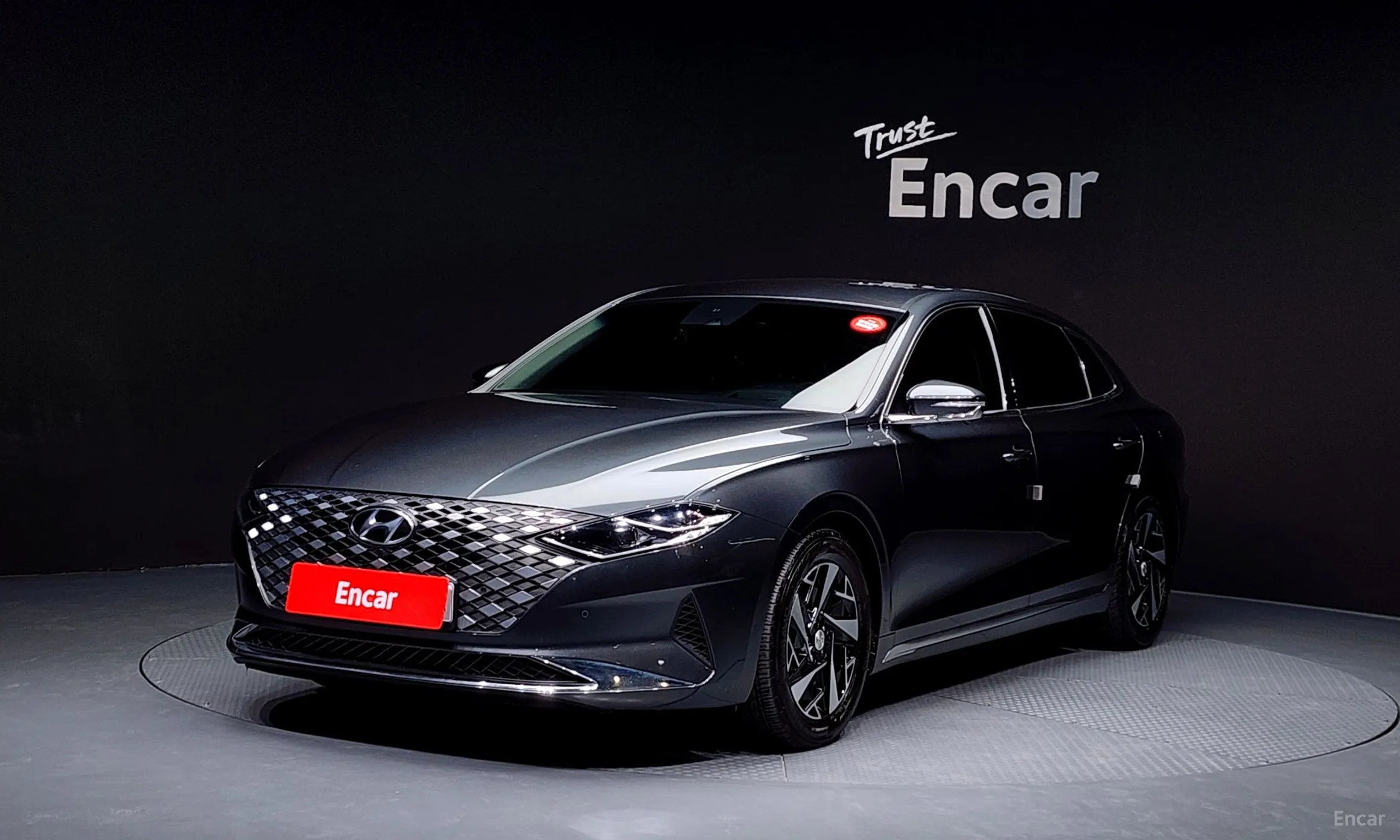 Hyundai Grandeur IG Hybrid