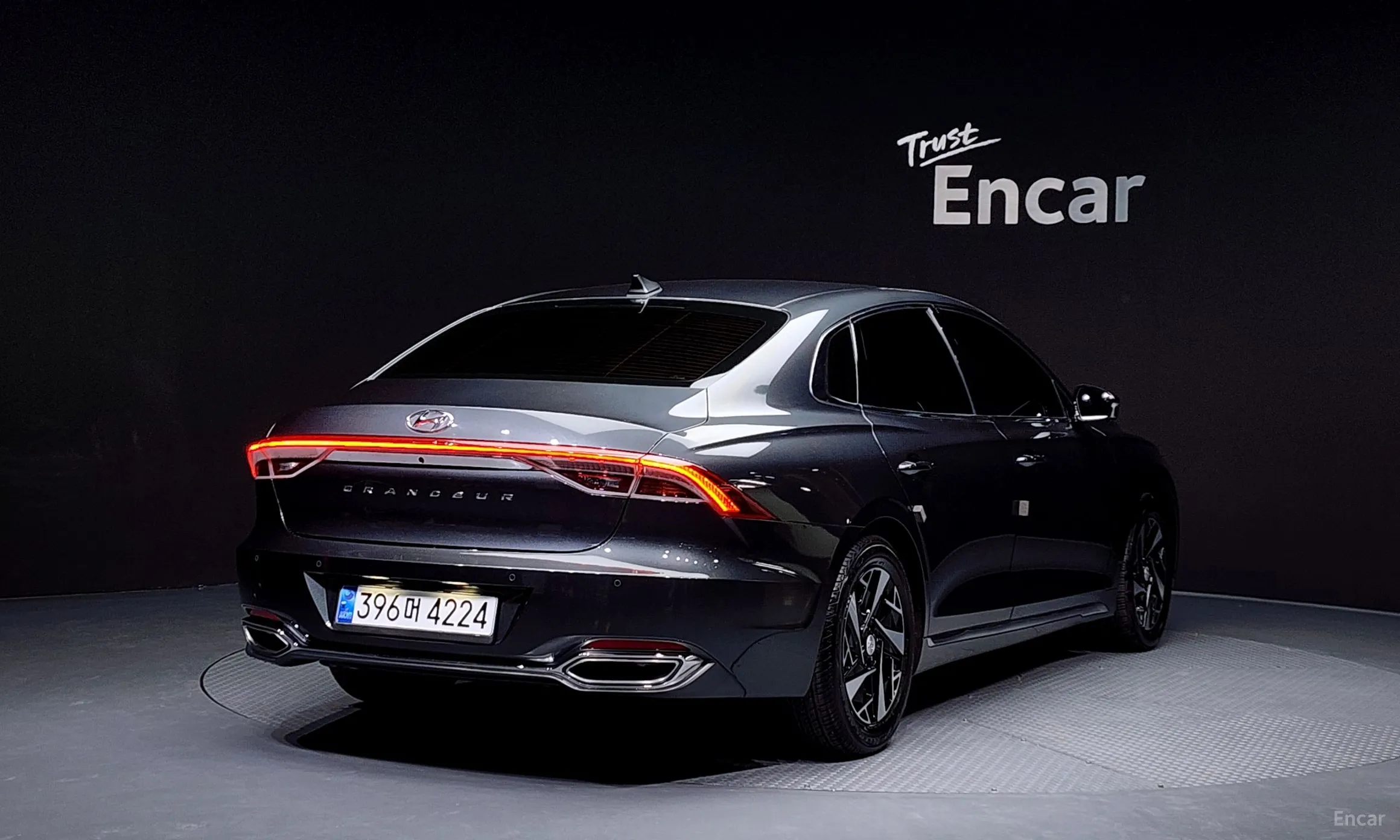 Hyundai Grandeur IG Hybrid
