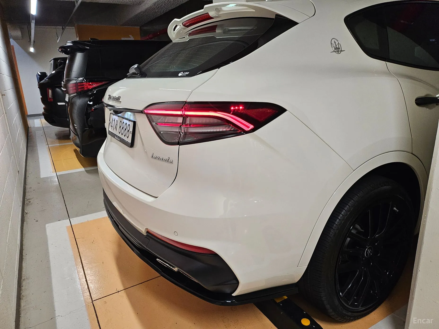 Maserati Levante превью 4