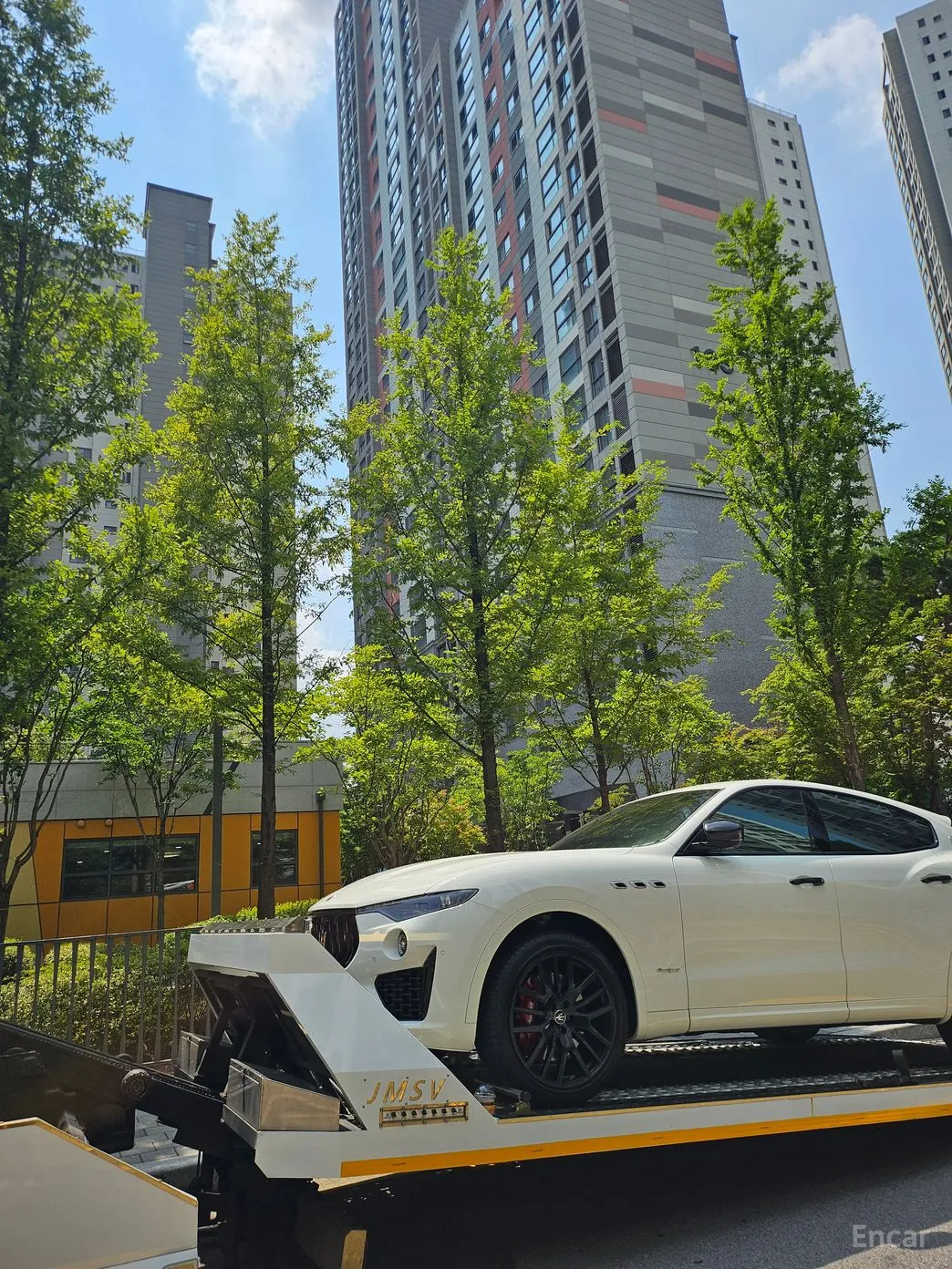 Maserati Levante превью 5