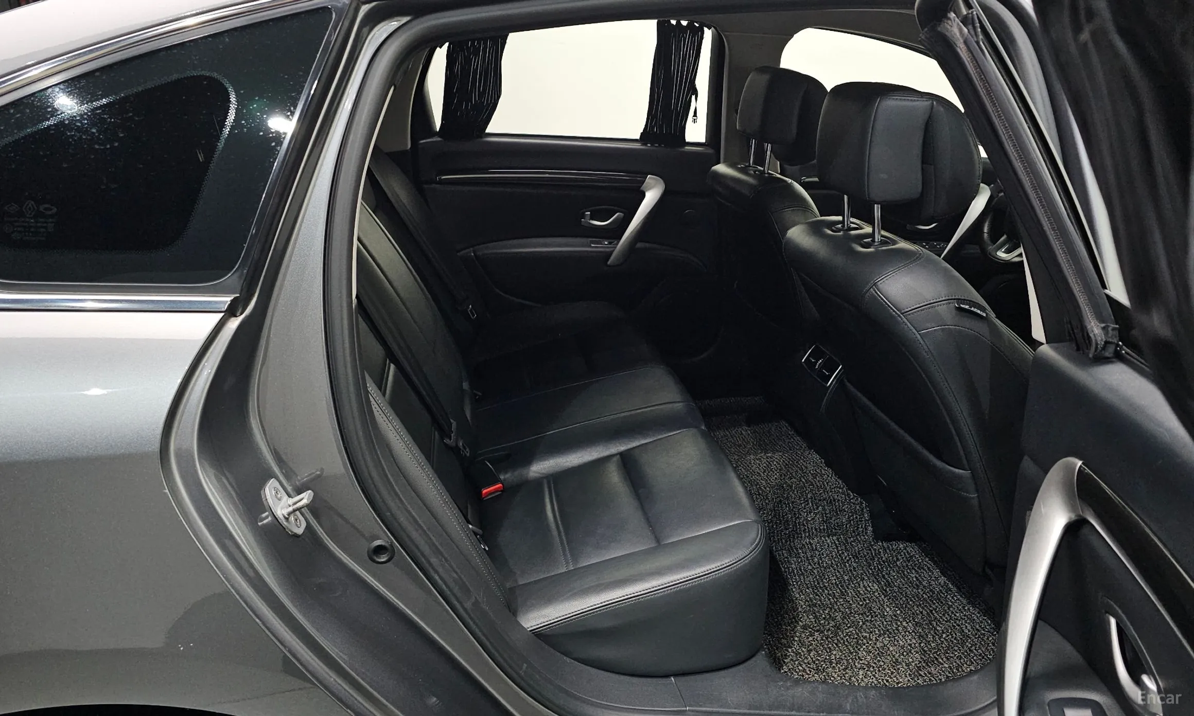 Renault Korea (Samsung) SM7 превью 13