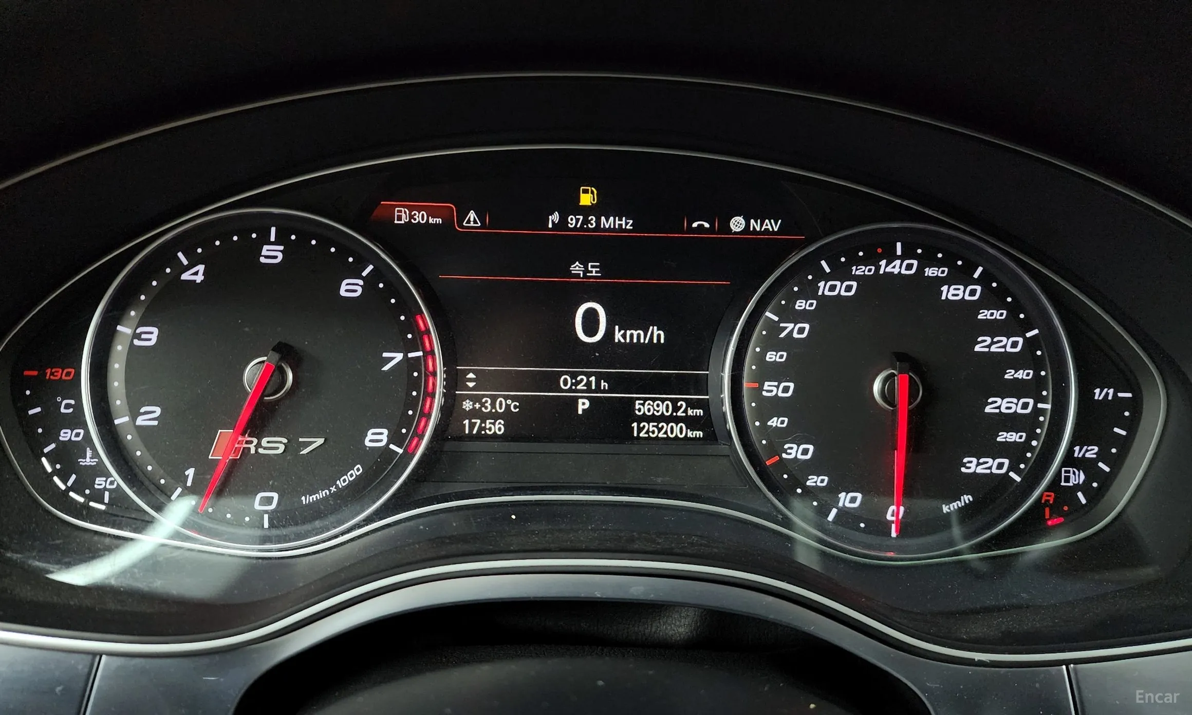 Audi RS7 превью 8