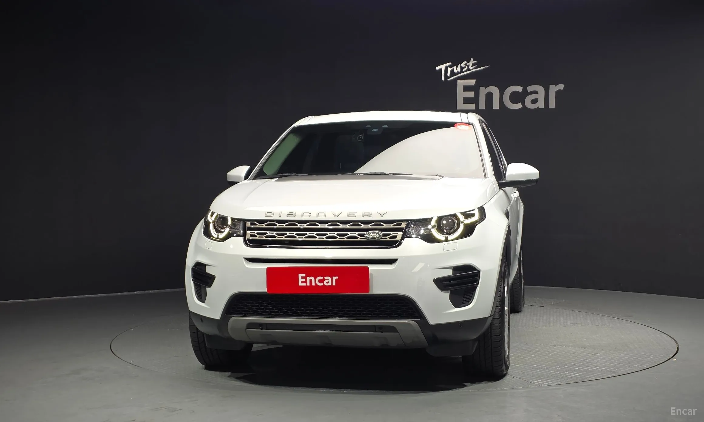 Land Rover Discovery Sports превью 3