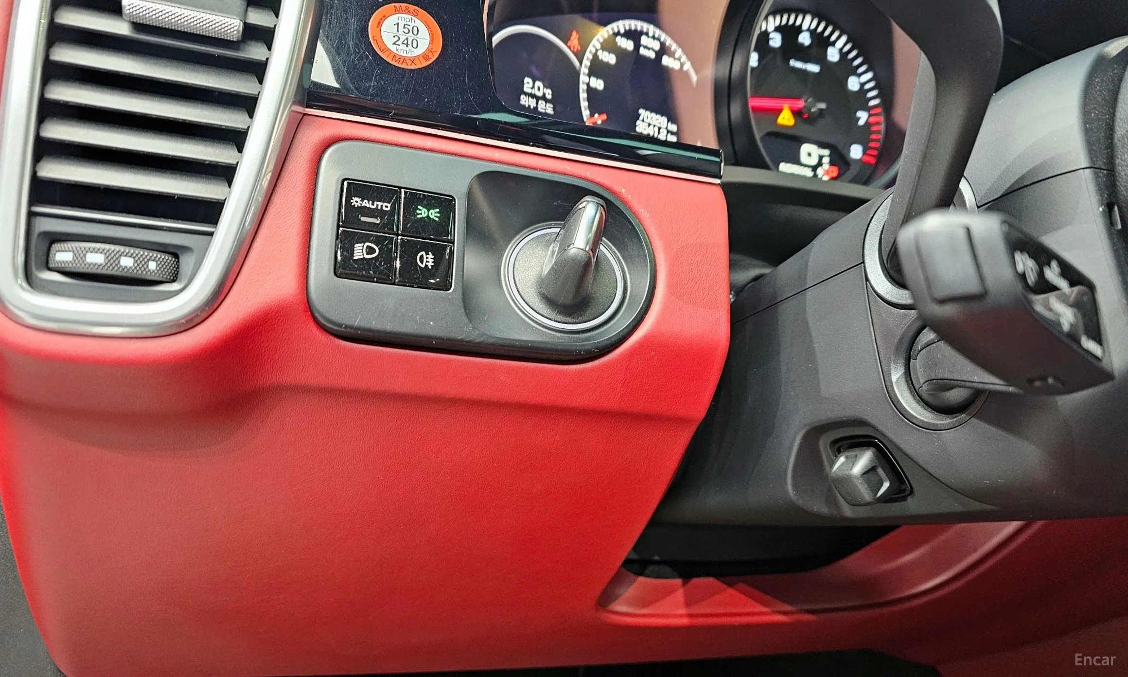 Porsche Cayenne (PO536) превью 17