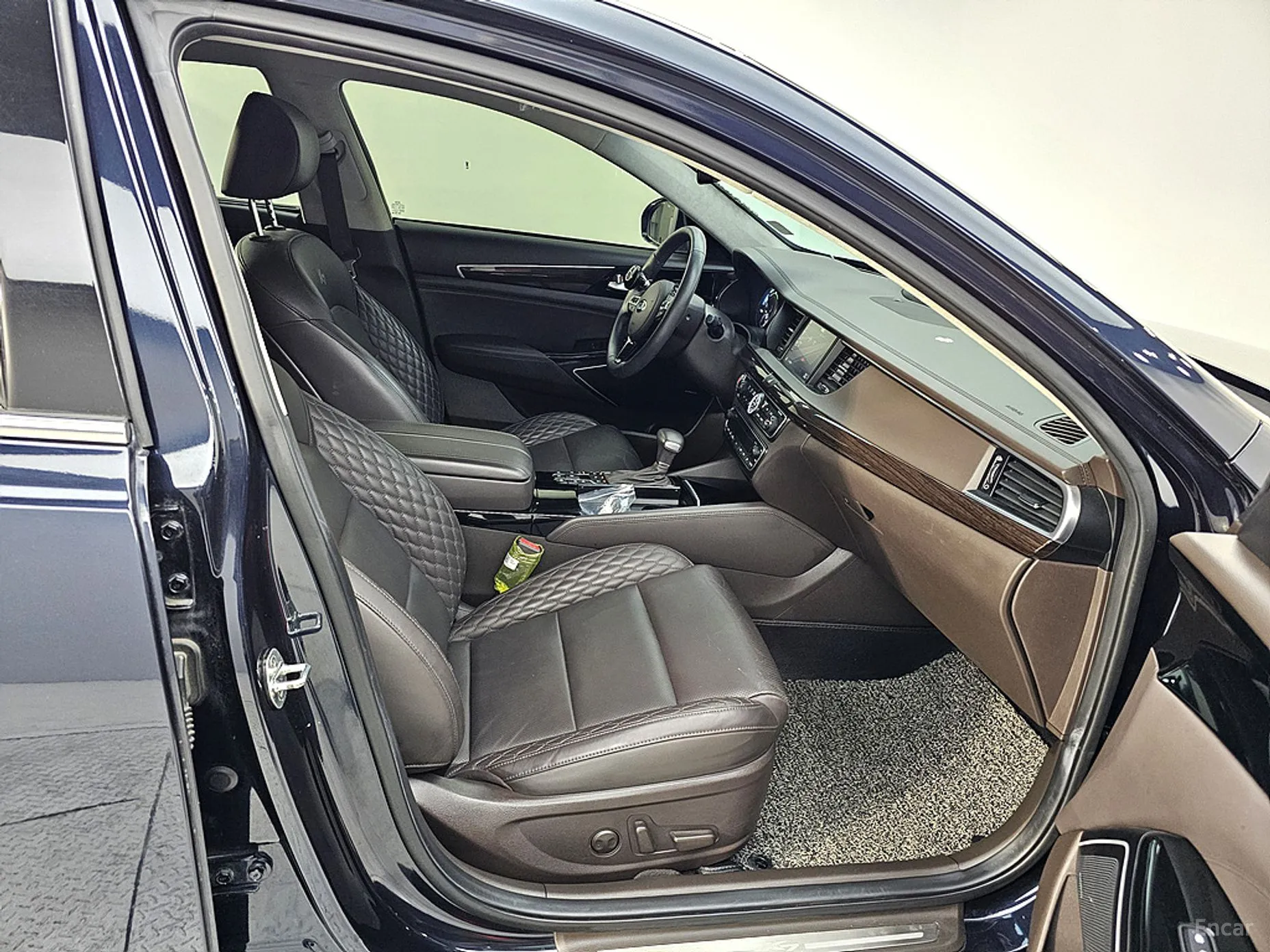 Kia K7 Hybrid превью 11