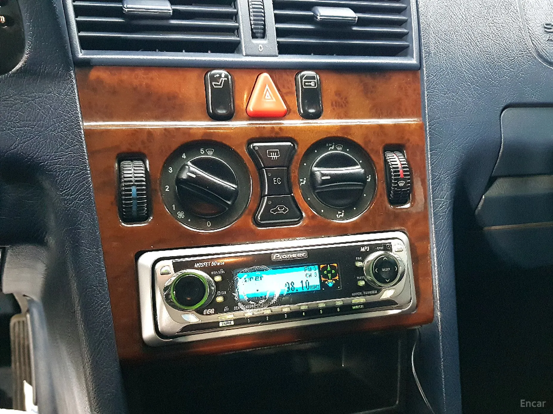 Mercedes Benz C-Class превью 15