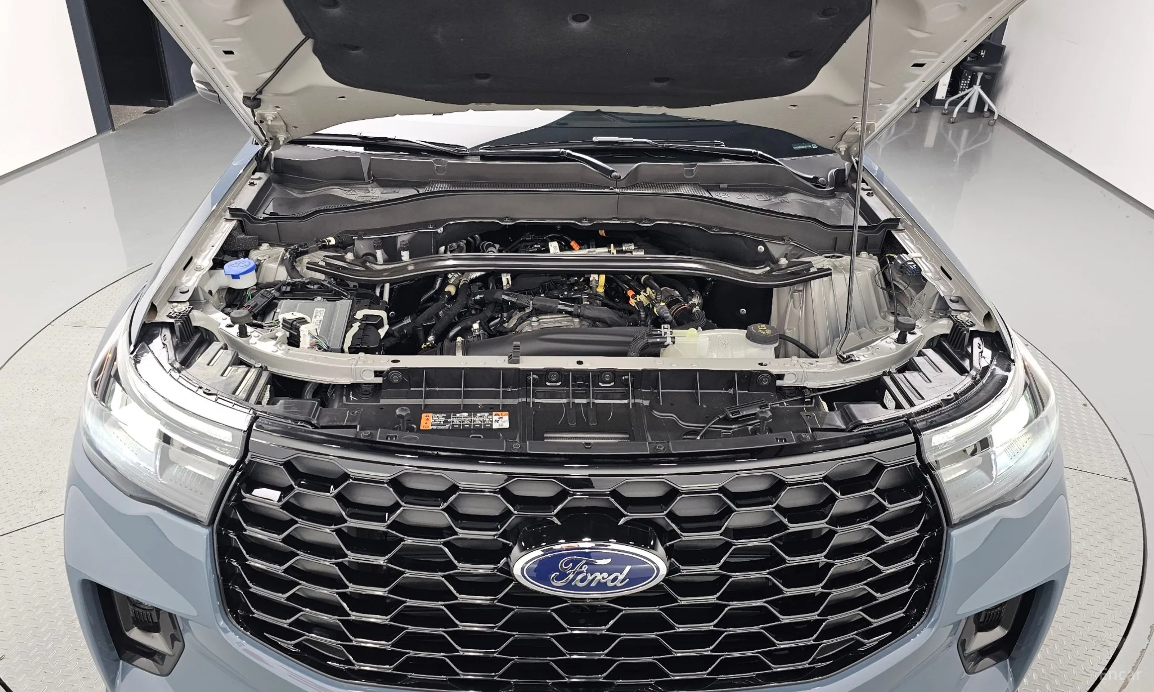 Ford Explorer 6th Generation превью 6