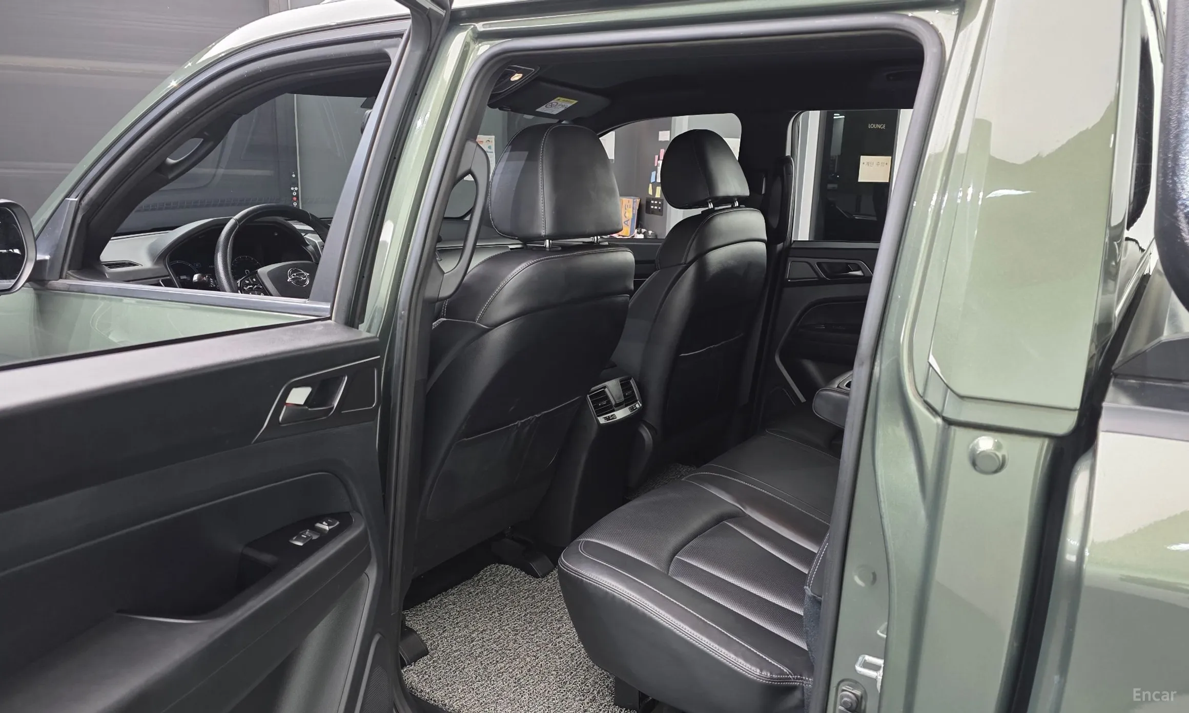 KG Mobility (SsangYong) Rexton Sports превью 11