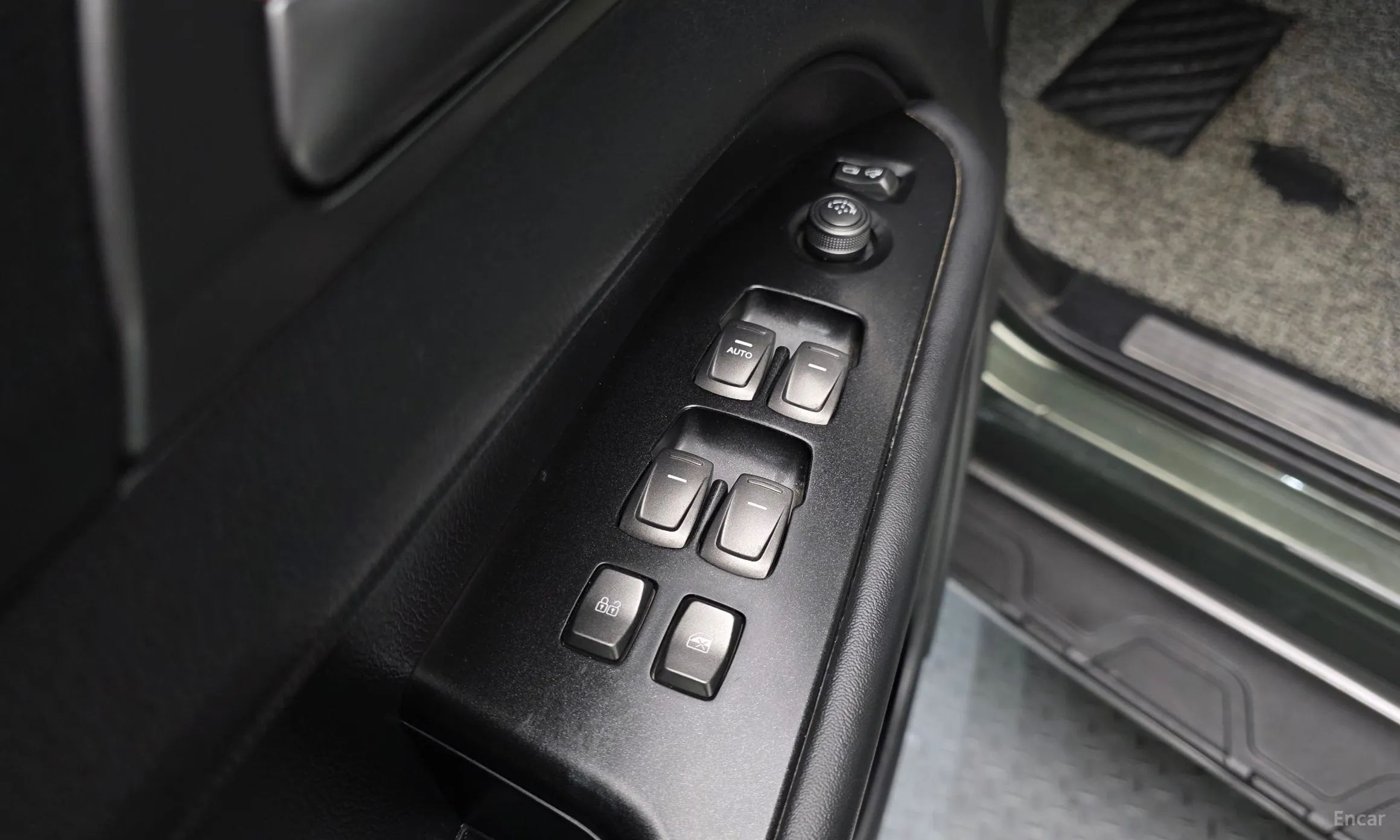 KG Mobility (SsangYong) Rexton Sports превью 14