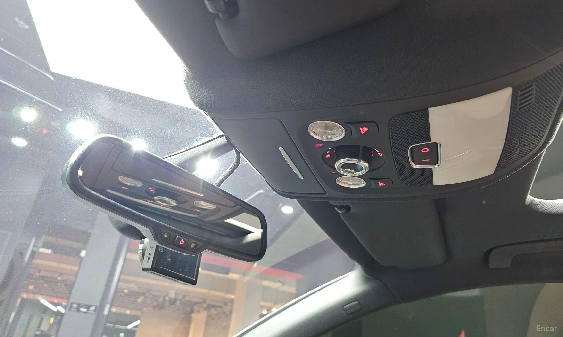 Audi New A4 превью 15