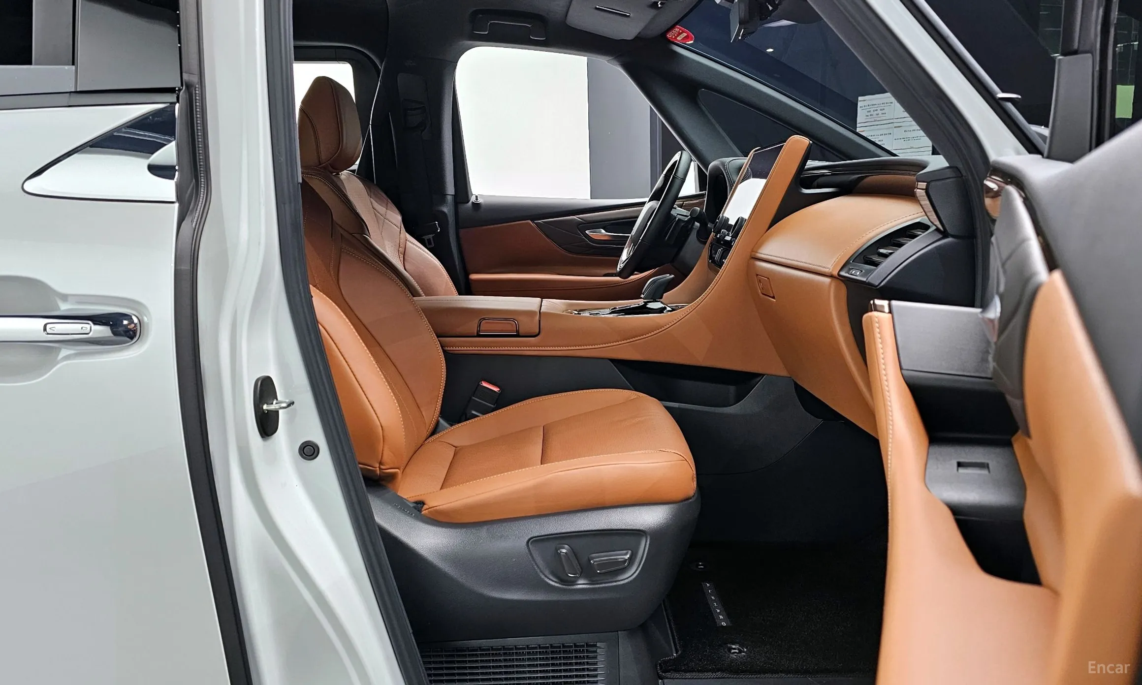 Toyota Alphard 4th Generation превью 10