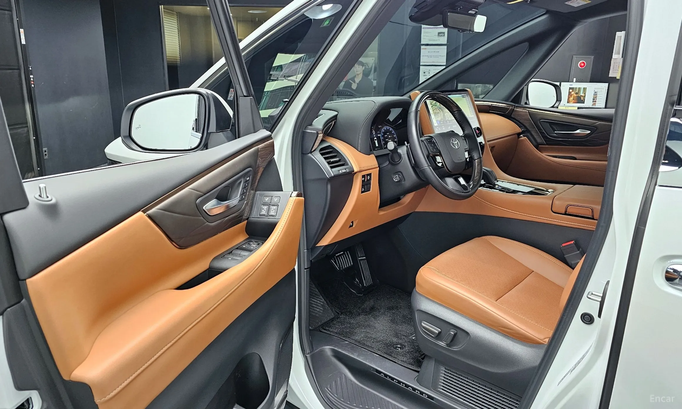 Toyota Alphard 4th Generation превью 11
