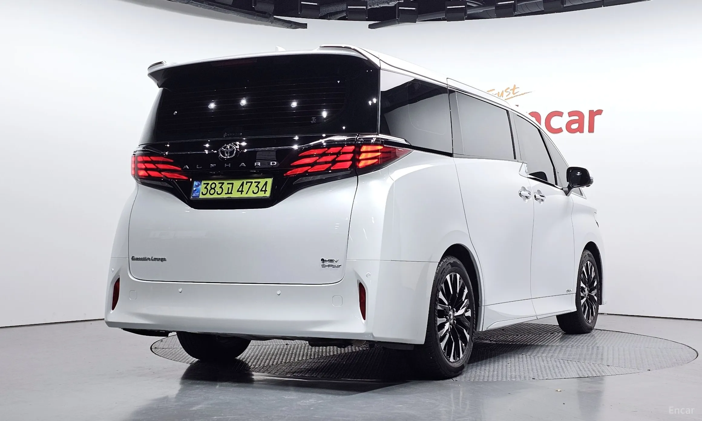 Toyota Alphard 4th Generation превью 2