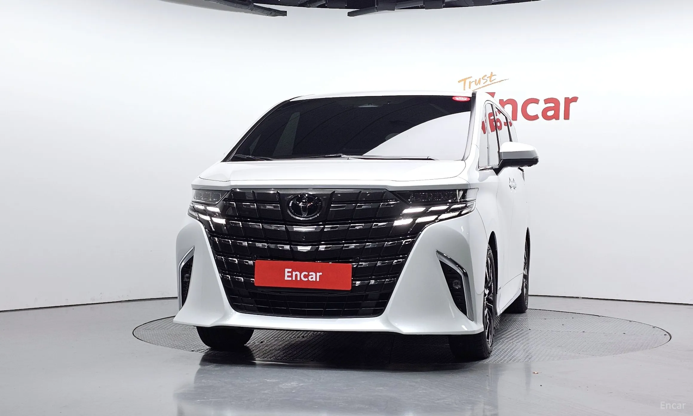 Toyota Alphard 4th Generation превью 3