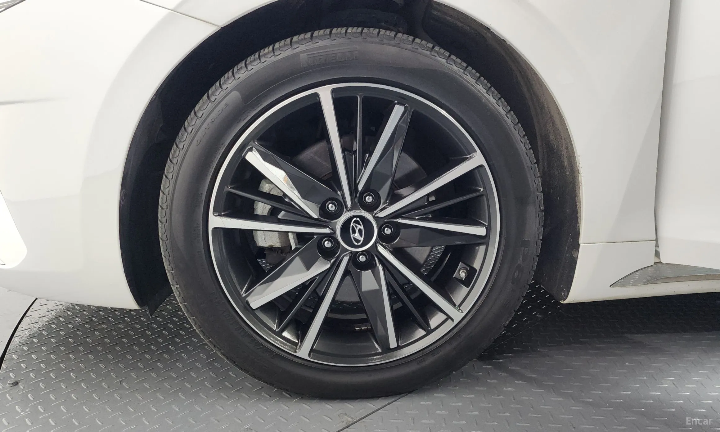 Hyundai Grandeur IG превью 5