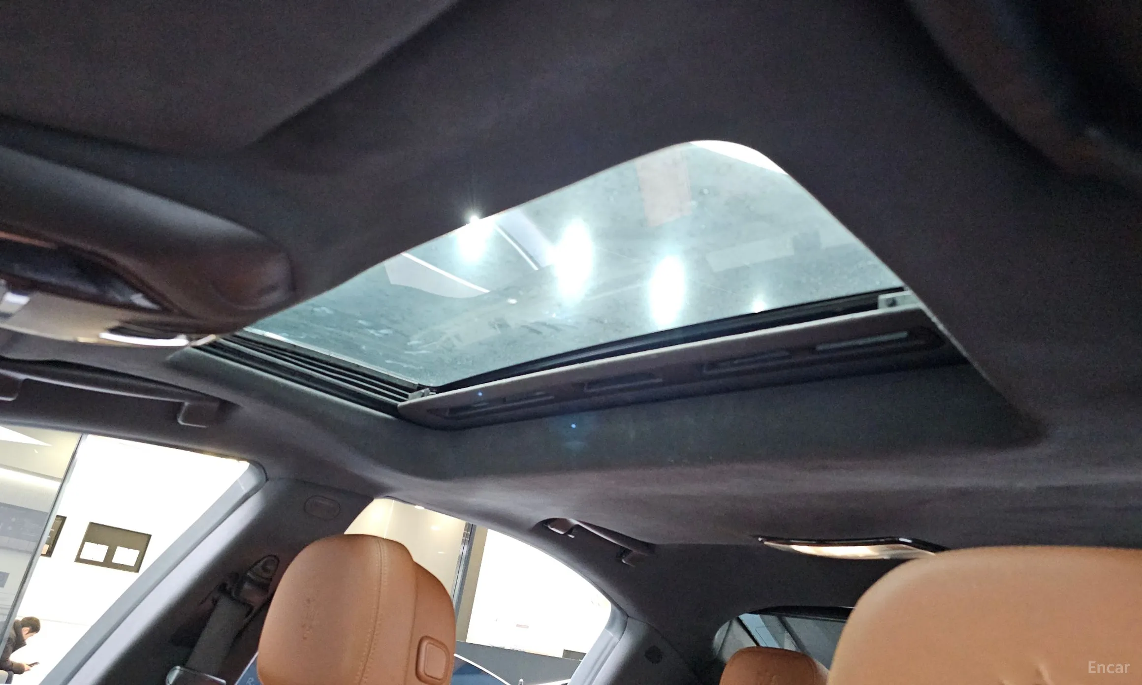 Maserati Ghibli превью 19