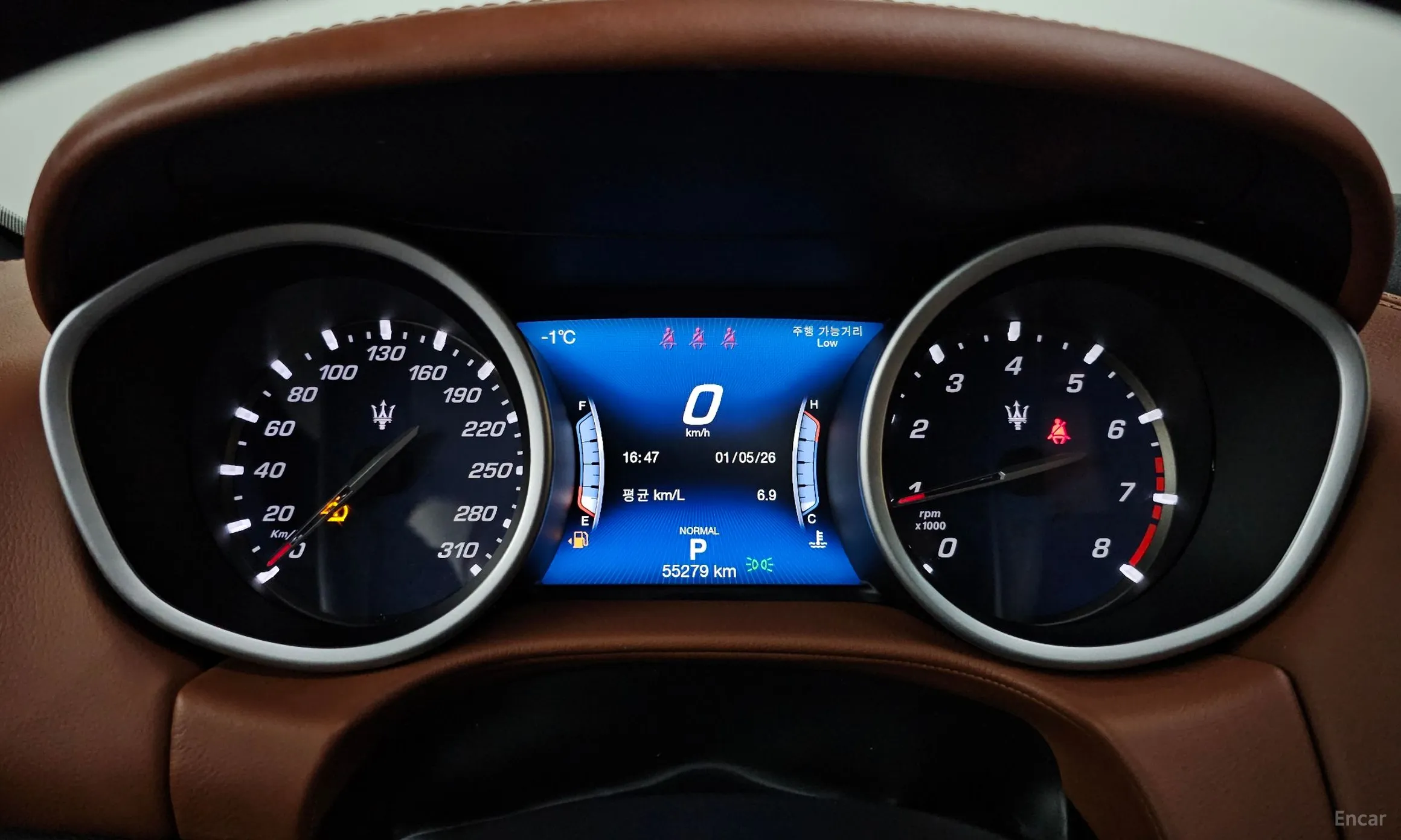 Maserati Ghibli превью 8