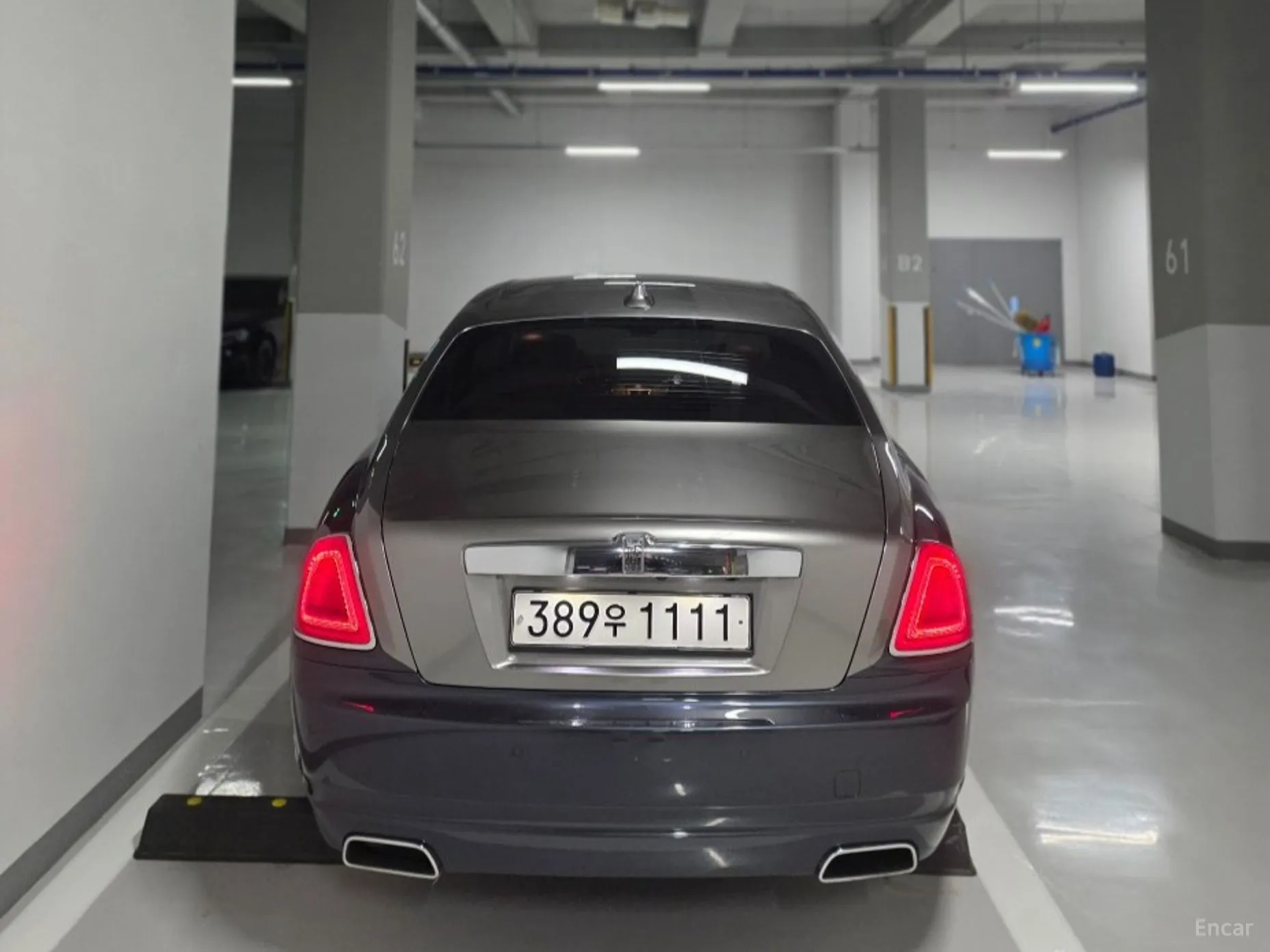 Rolls-Royce Ghost превью 5