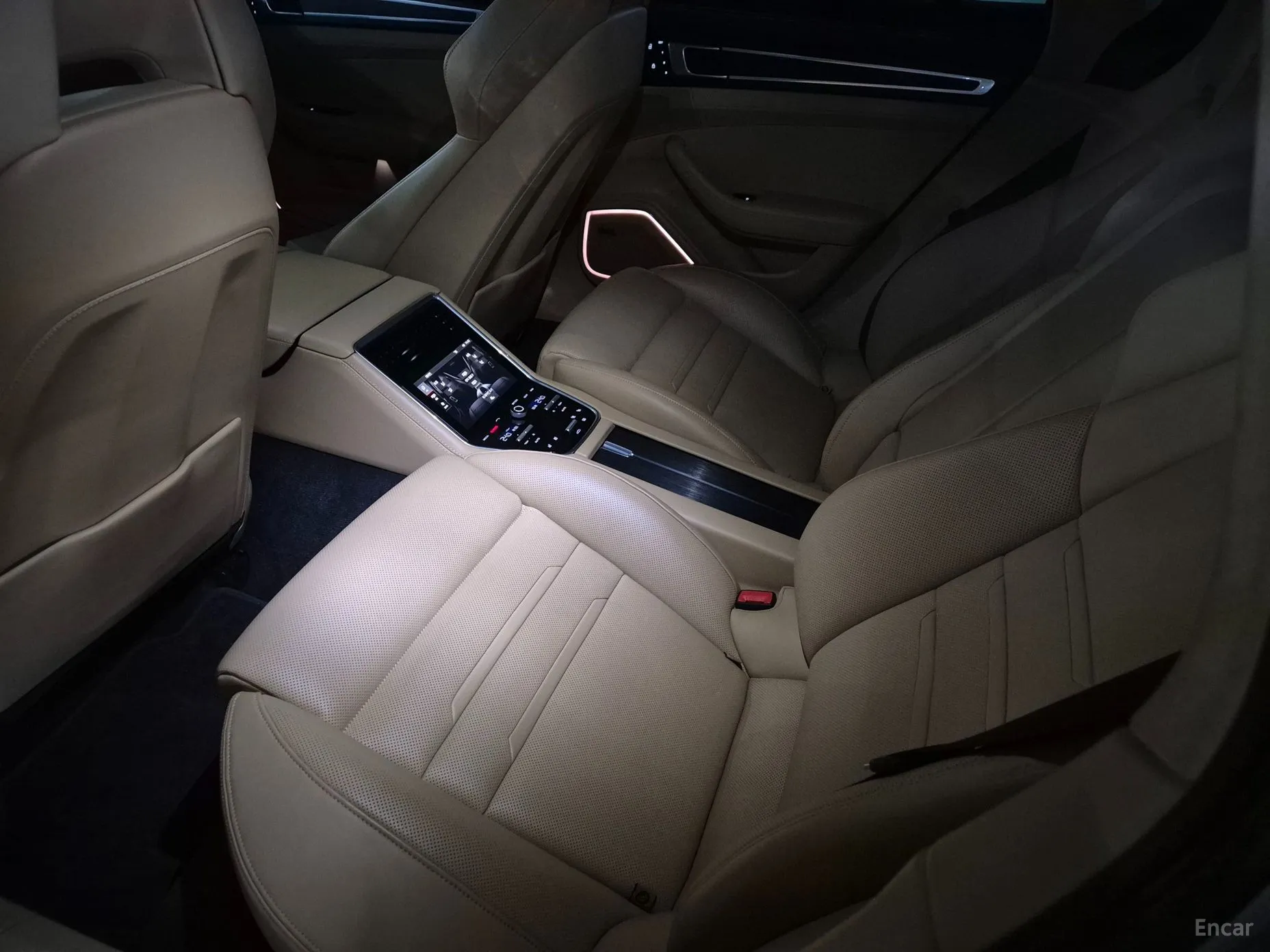 Porsche Panamera (971) превью 10