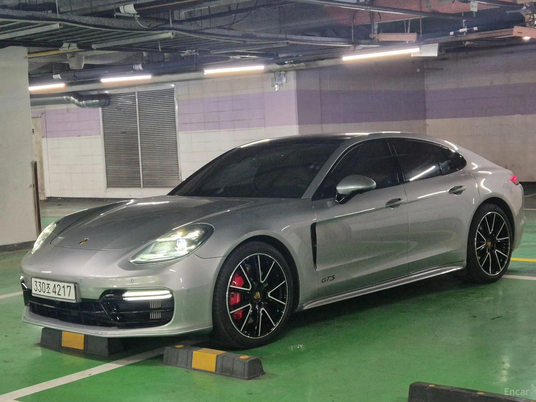 Porsche Panamera (971) превью 4