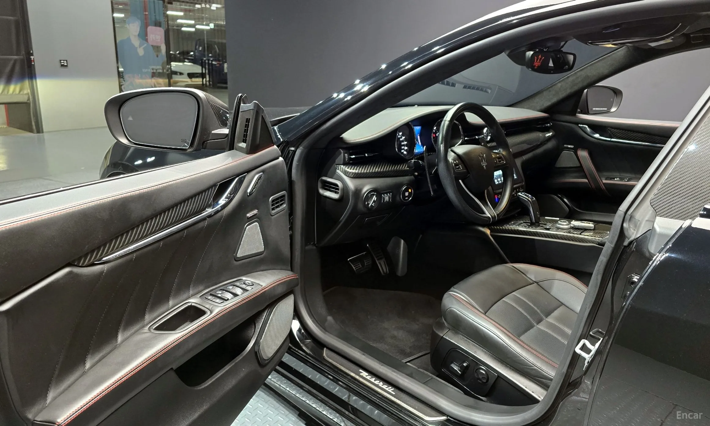 Maserati Quattroporte превью 11