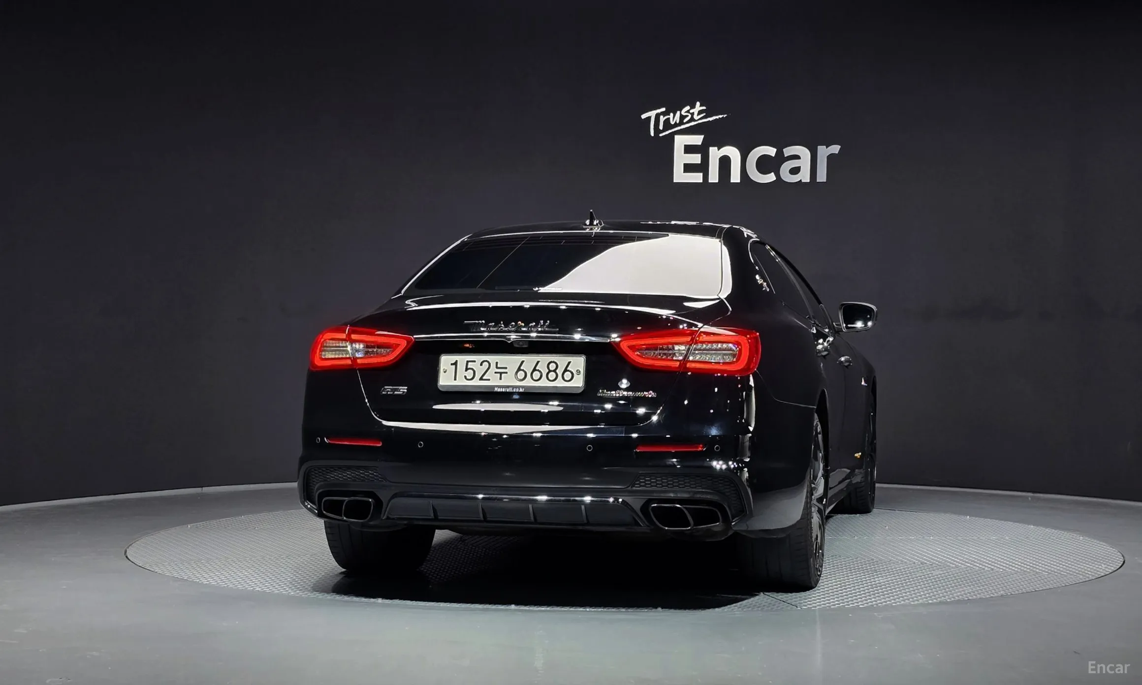 Maserati Quattroporte превью 4