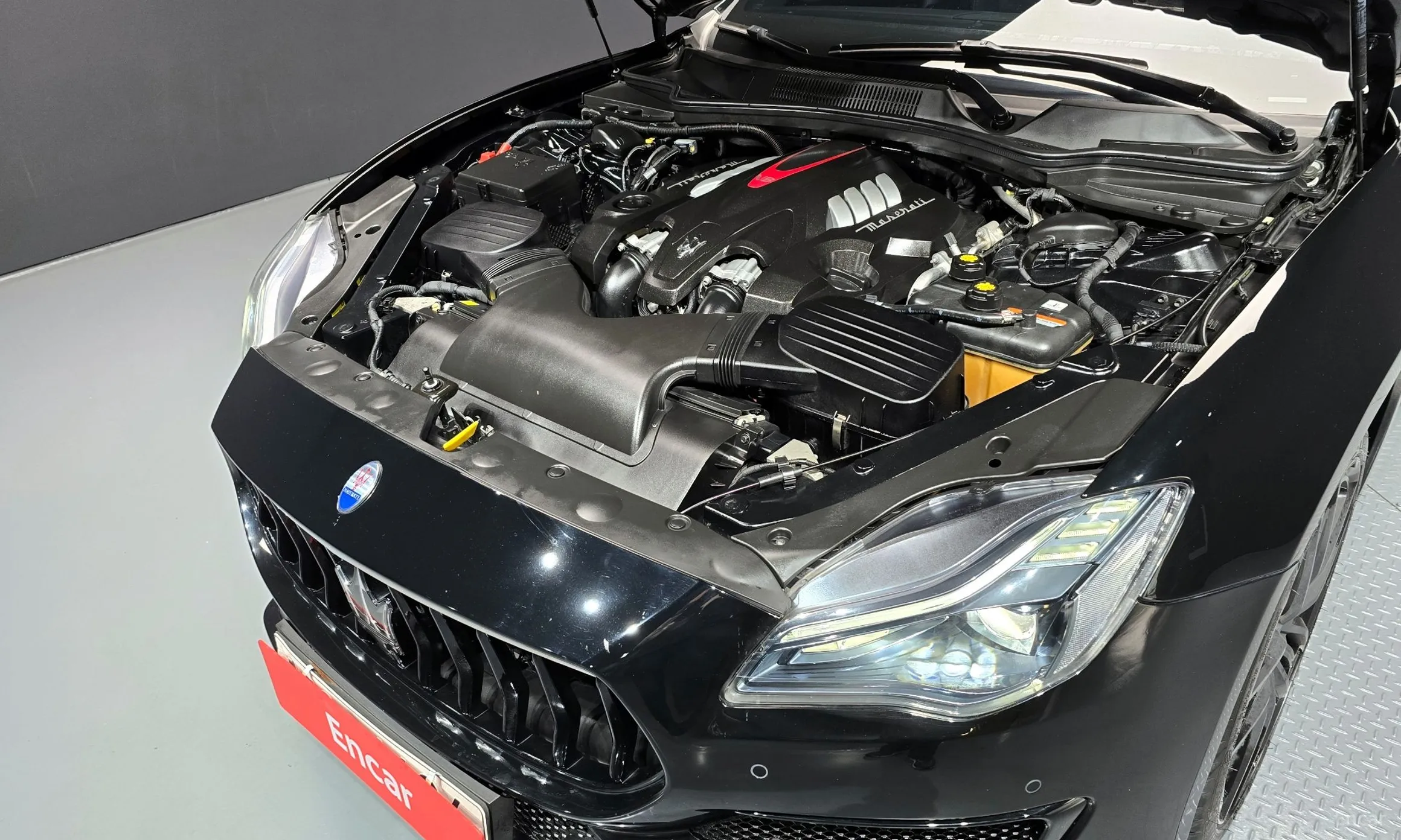 Maserati Quattroporte превью 6