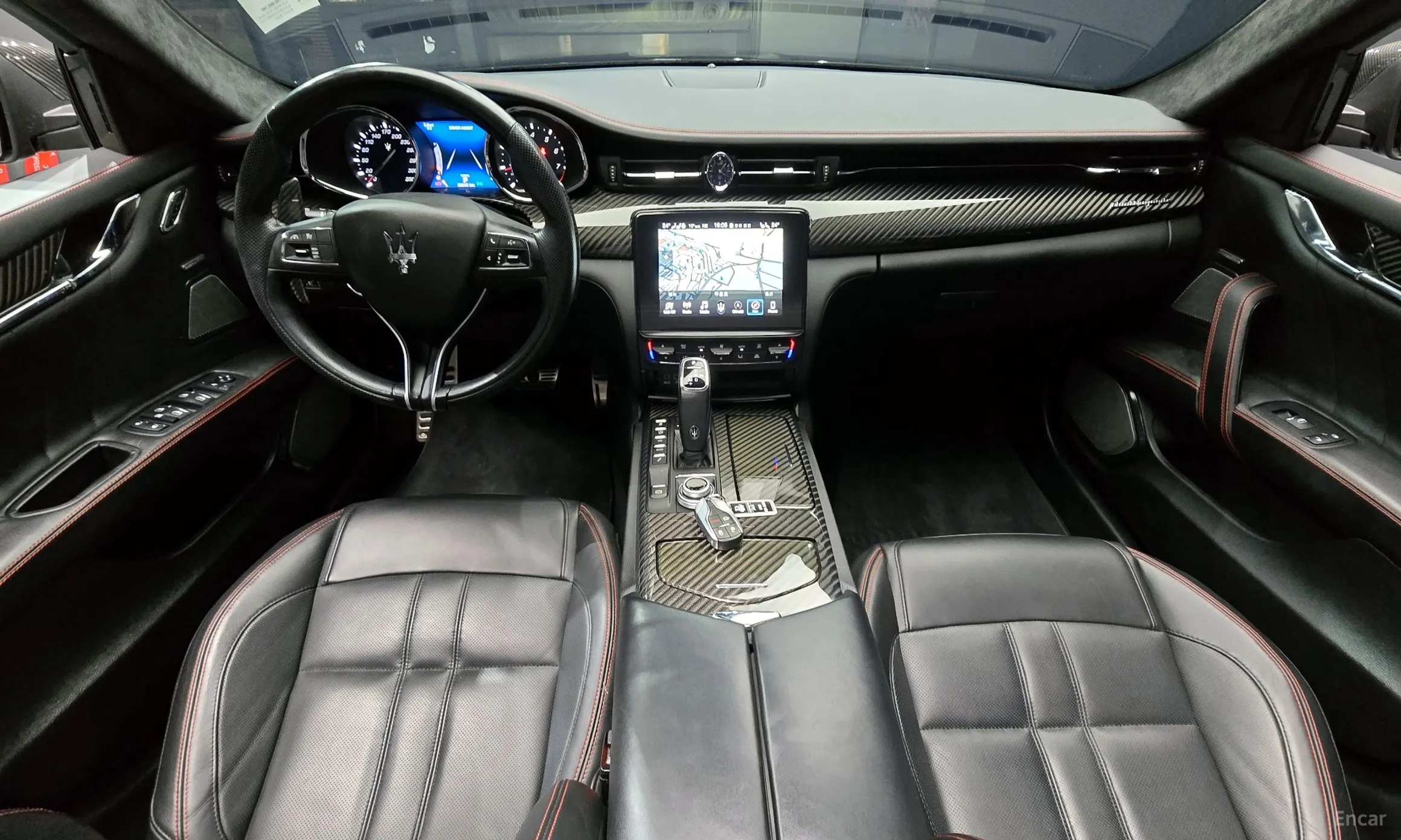 Maserati Quattroporte превью 7