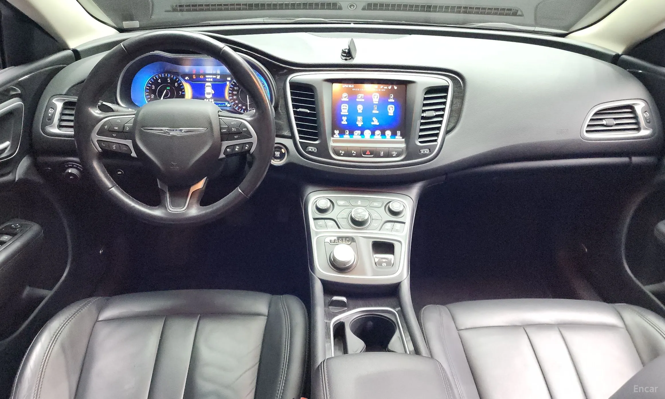 Chrysler 200 Second generation превью 7