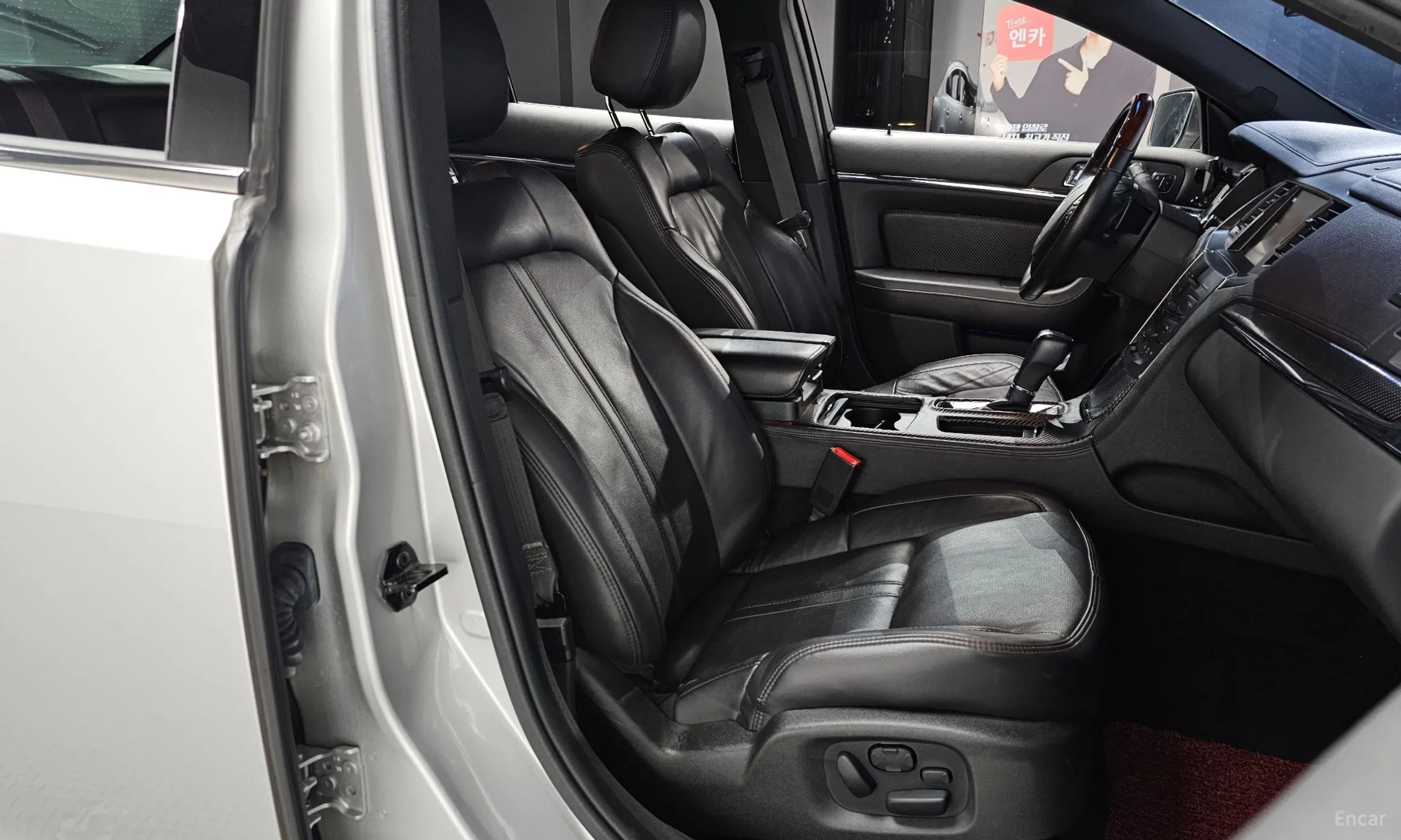 Lincoln New MKS превью 10