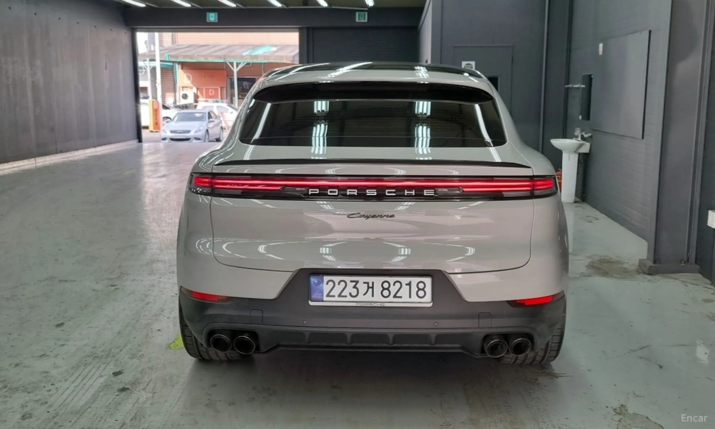 Porsche Cayenne (PO536) превью 4