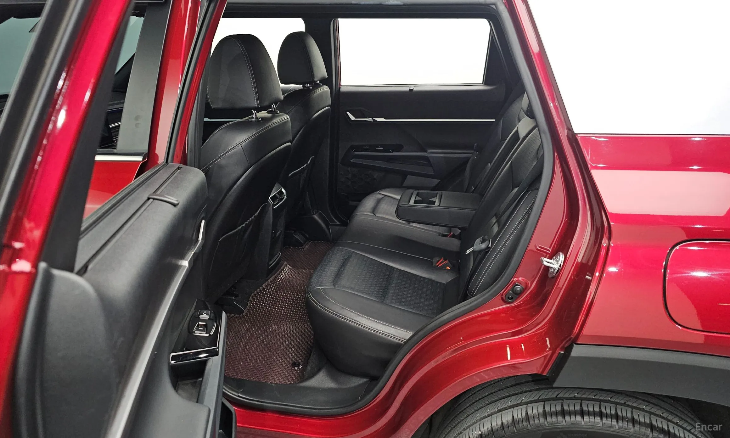 KG Mobility (SsangYong) Torres превью 11