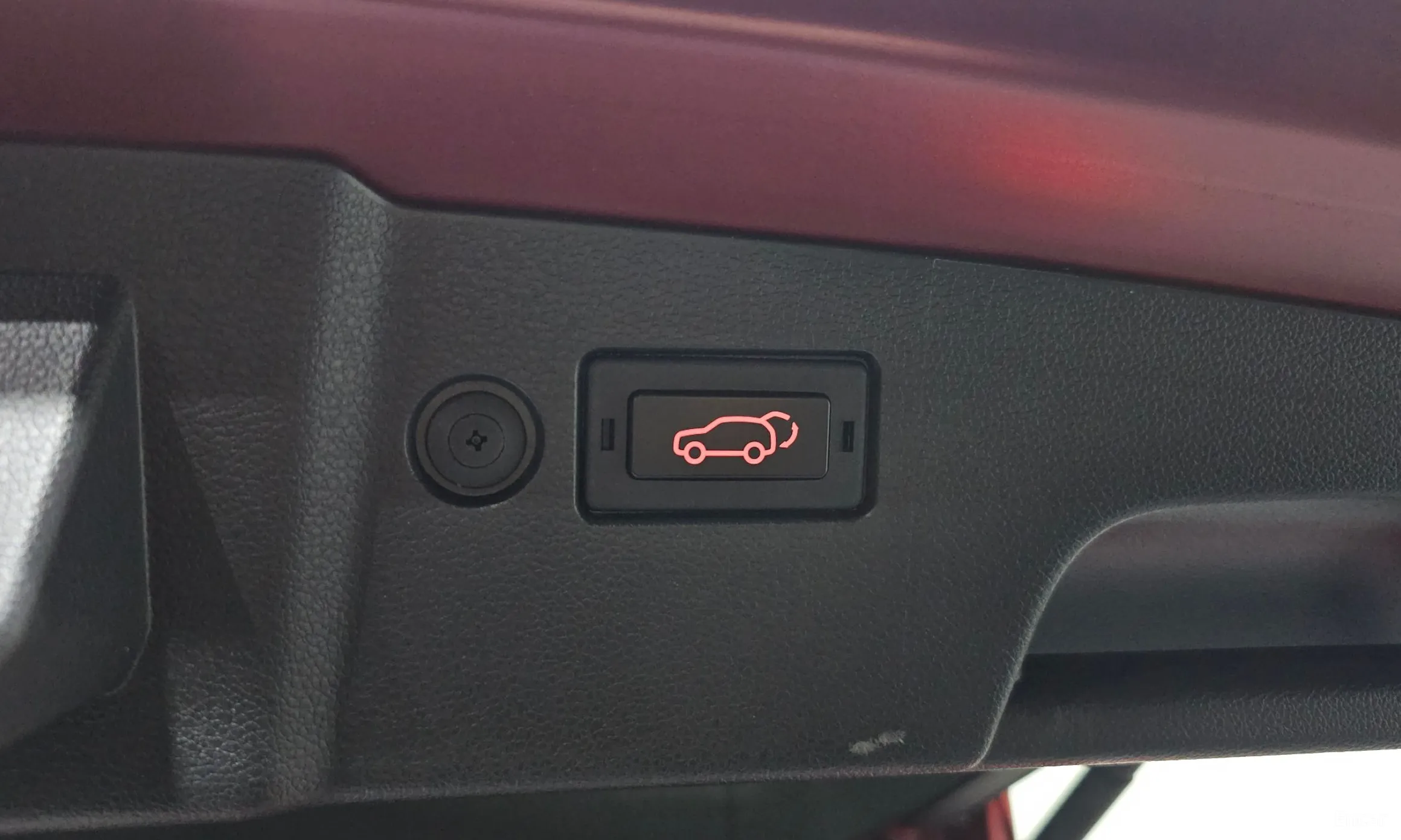 KG Mobility (SsangYong) Torres превью 20