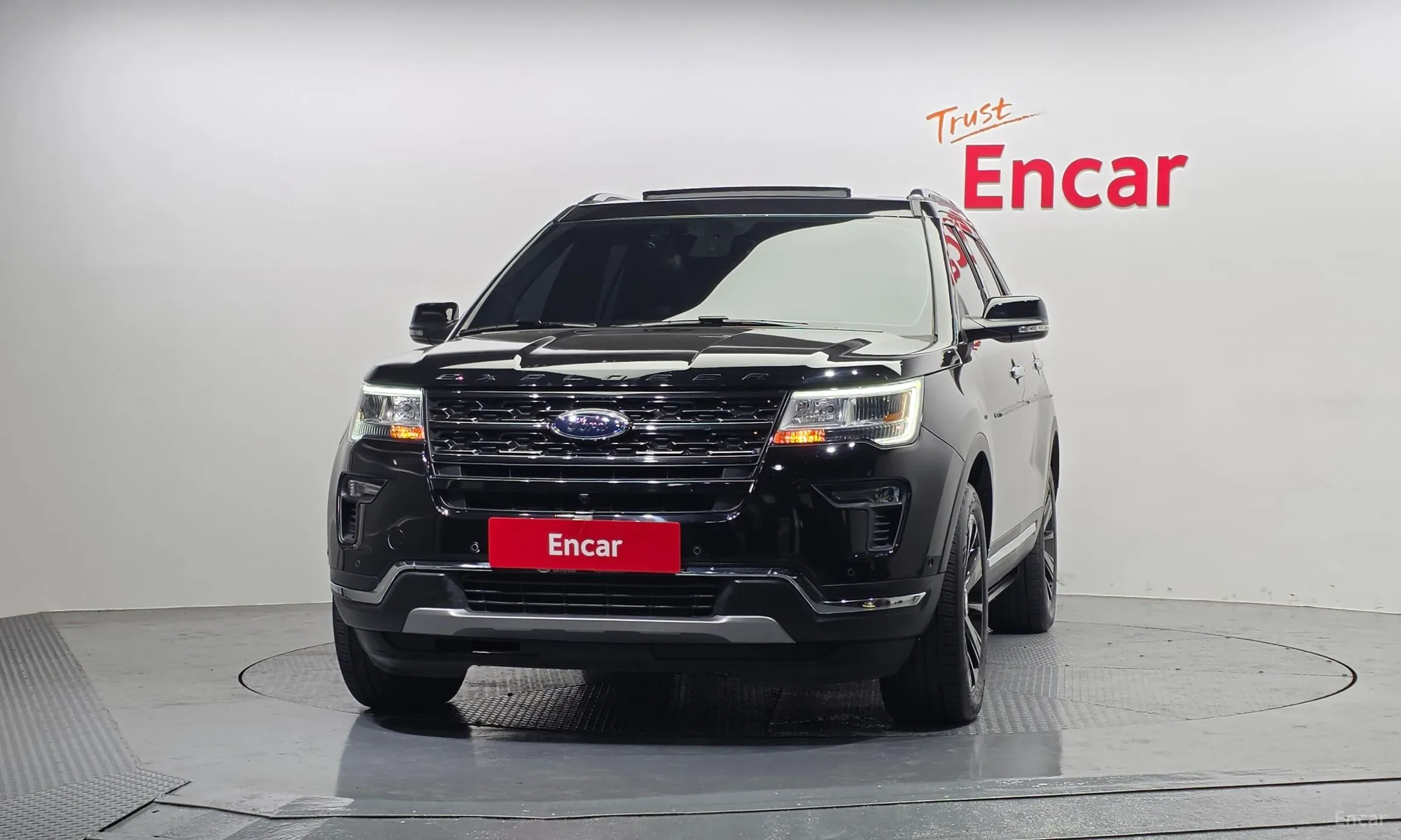Ford Explorer превью 3