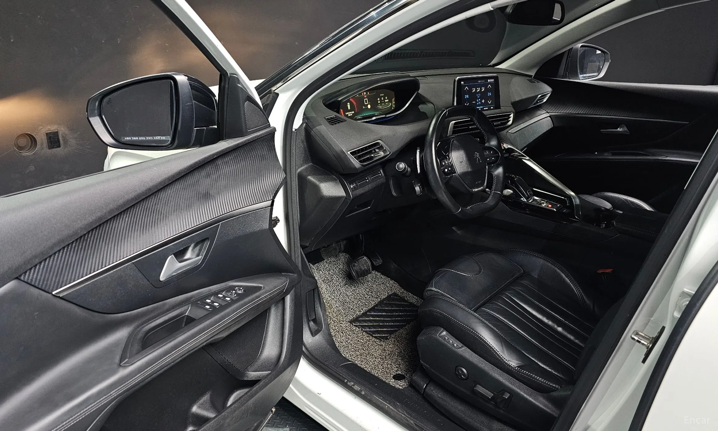 Peugeot 3008 2nd generation превью 11